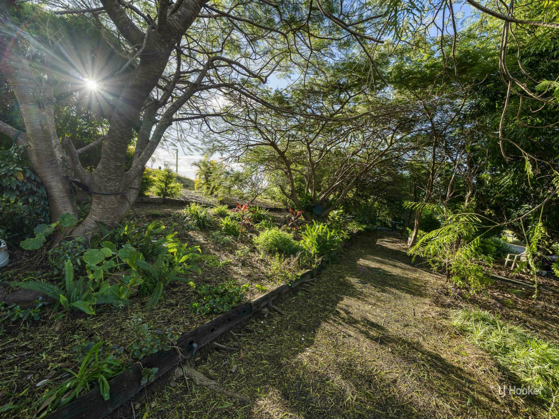 33 Ezra Drive, HAZELDEAN