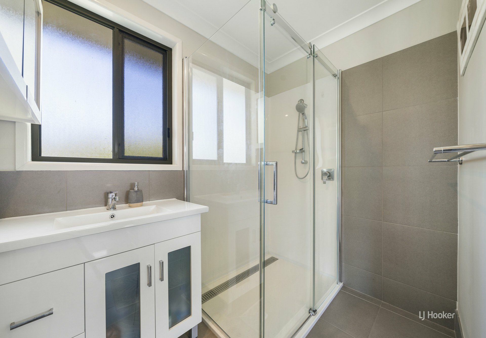 125 Martin Crescent, BENARKIN NORTH