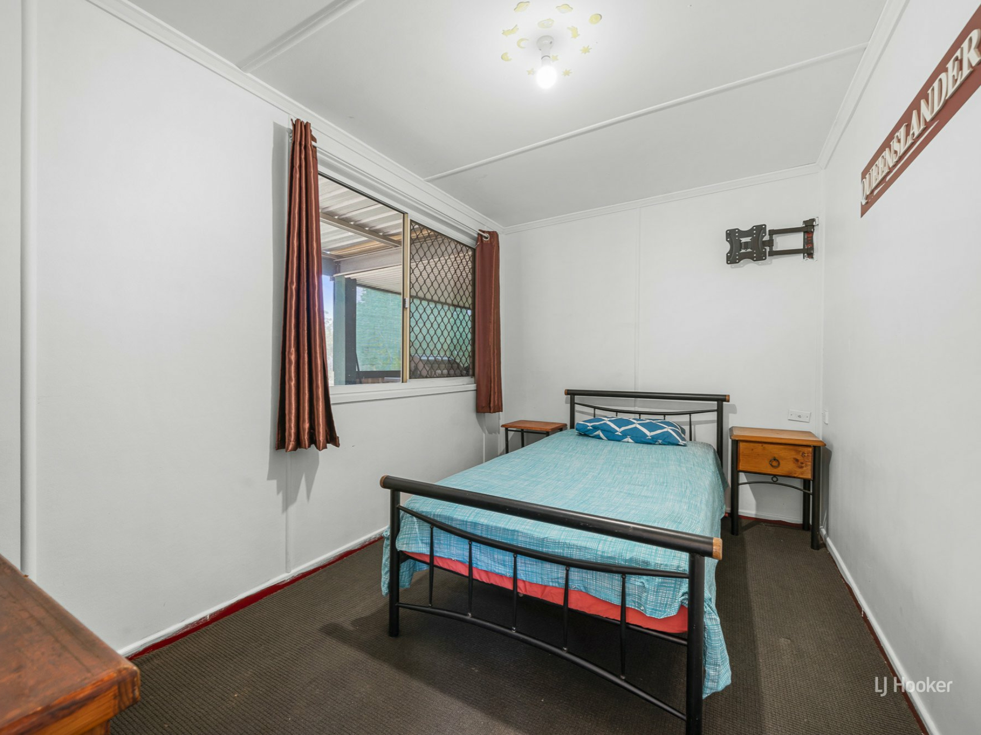6 McLaughlan Road, BENARKIN NORTH