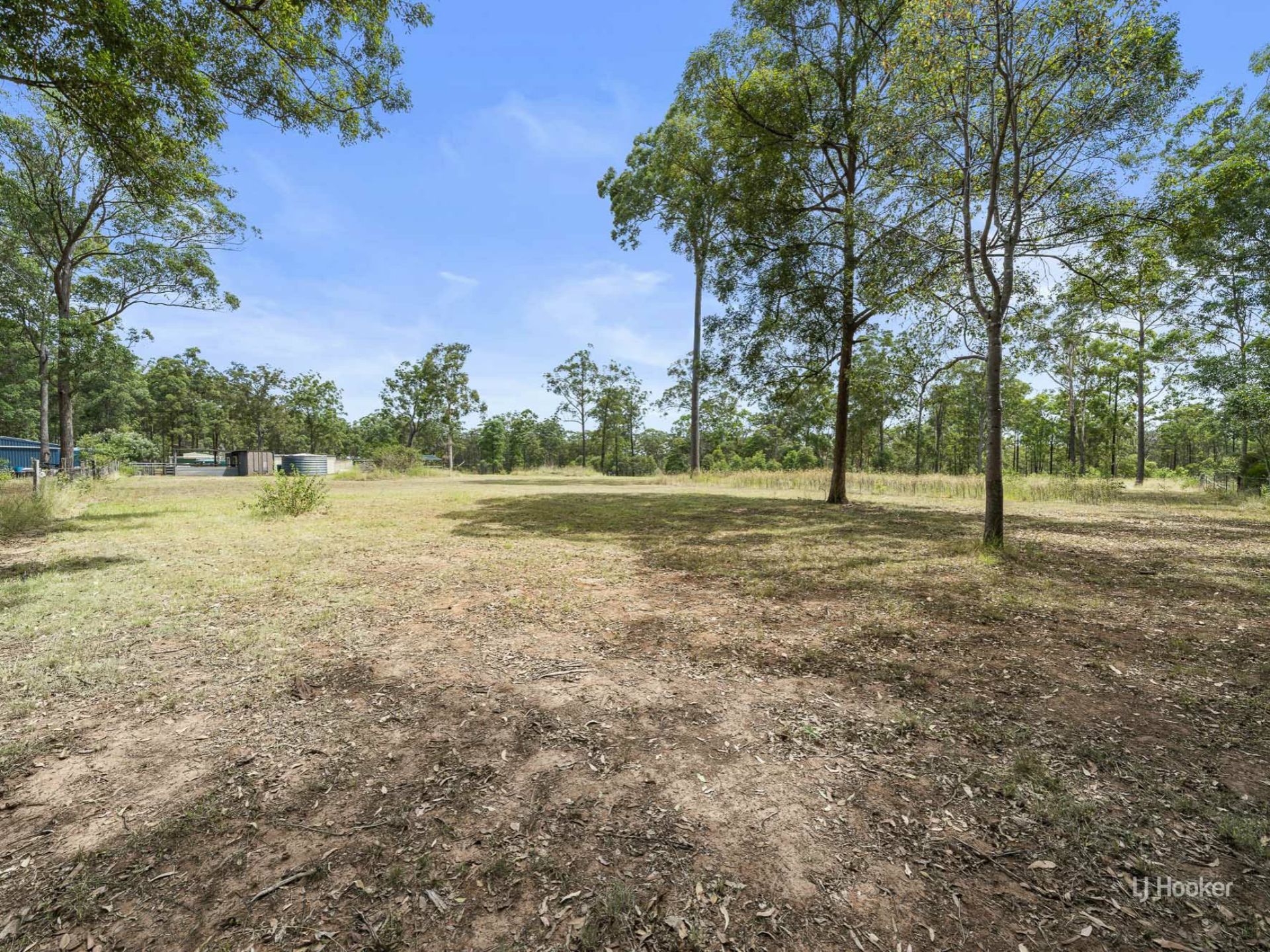 6 McLaughlan Road, BENARKIN NORTH