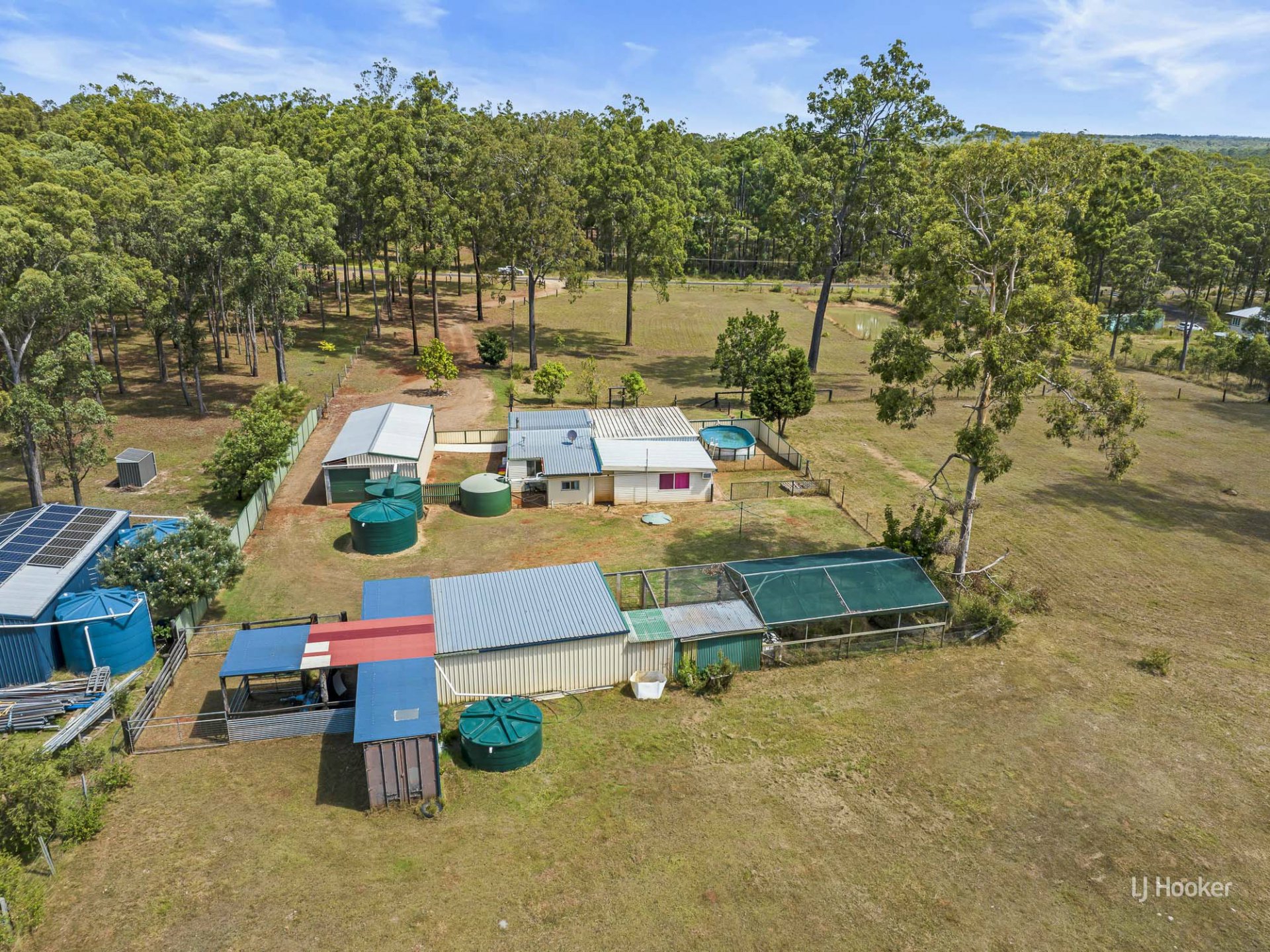 6 McLaughlan Road, BENARKIN NORTH