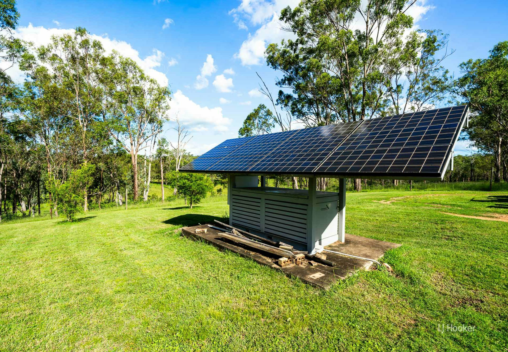 1324 Esk Crows Nest Road, BIARRA