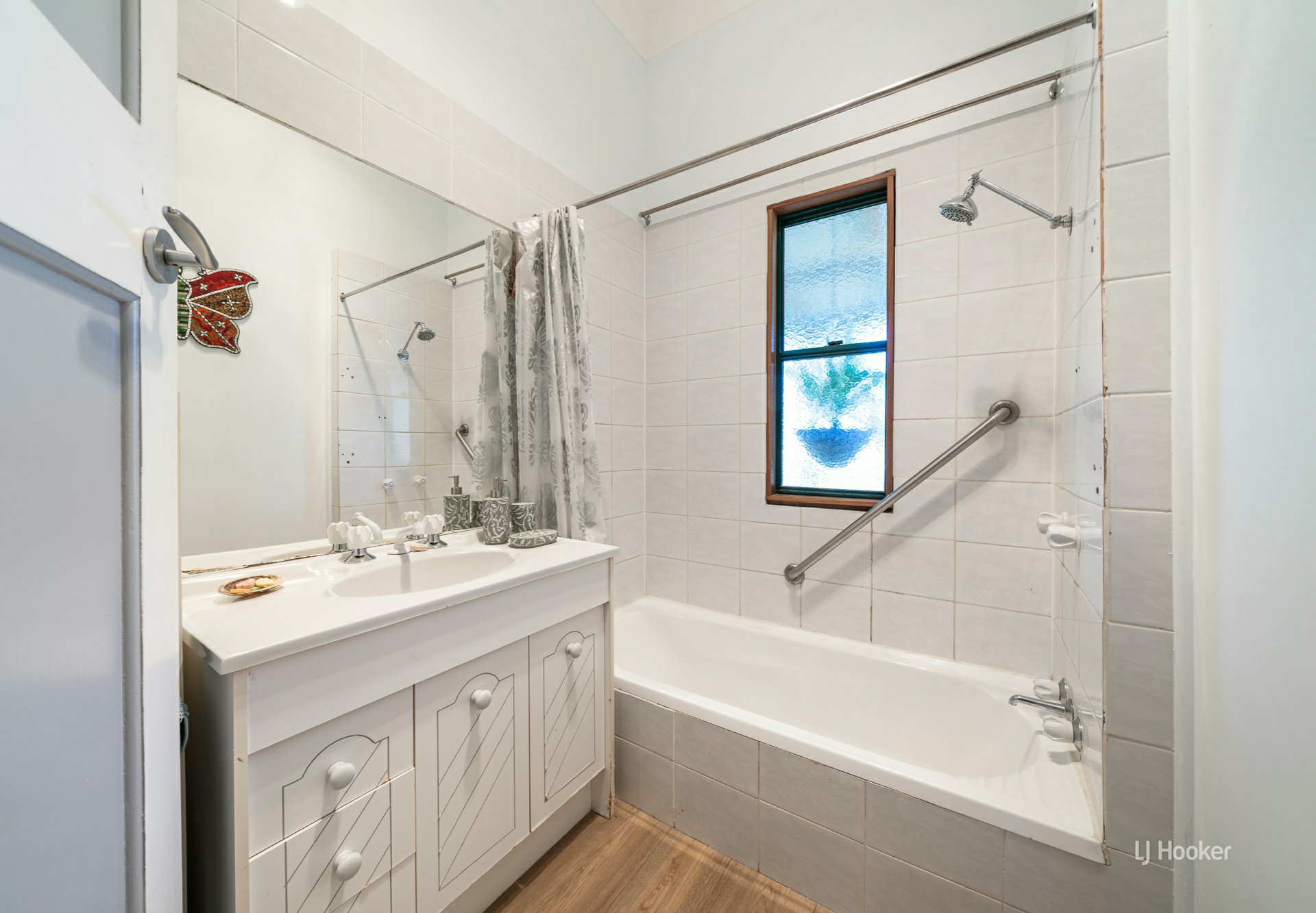 326 Franks Road, TAROMEO