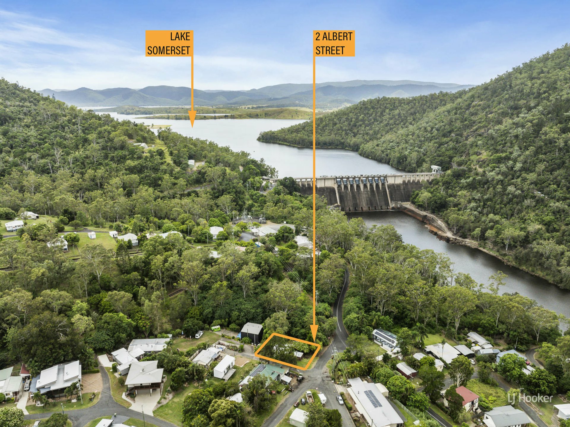 2 Albert Street, SOMERSET DAM