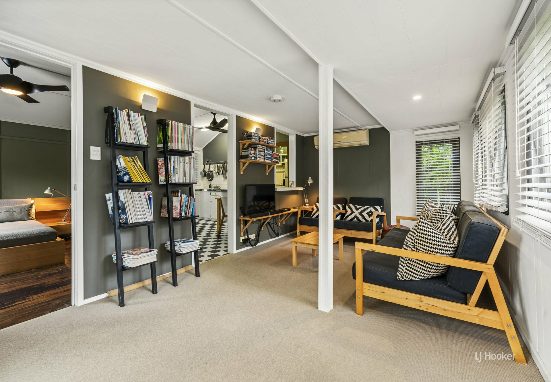 2 Albert Street, SOMERSET DAM