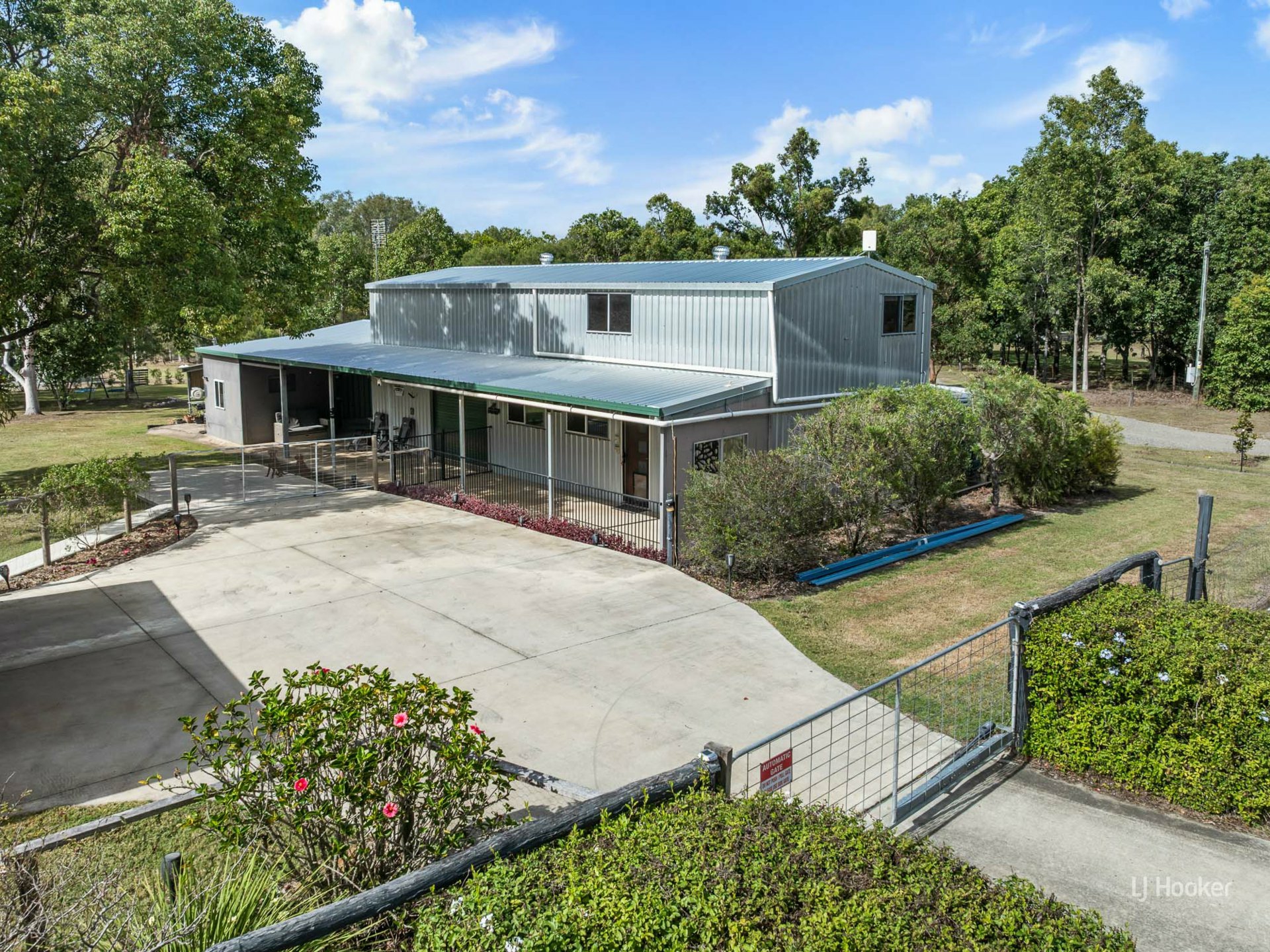 7 Alpine Court — photo 2 of 30