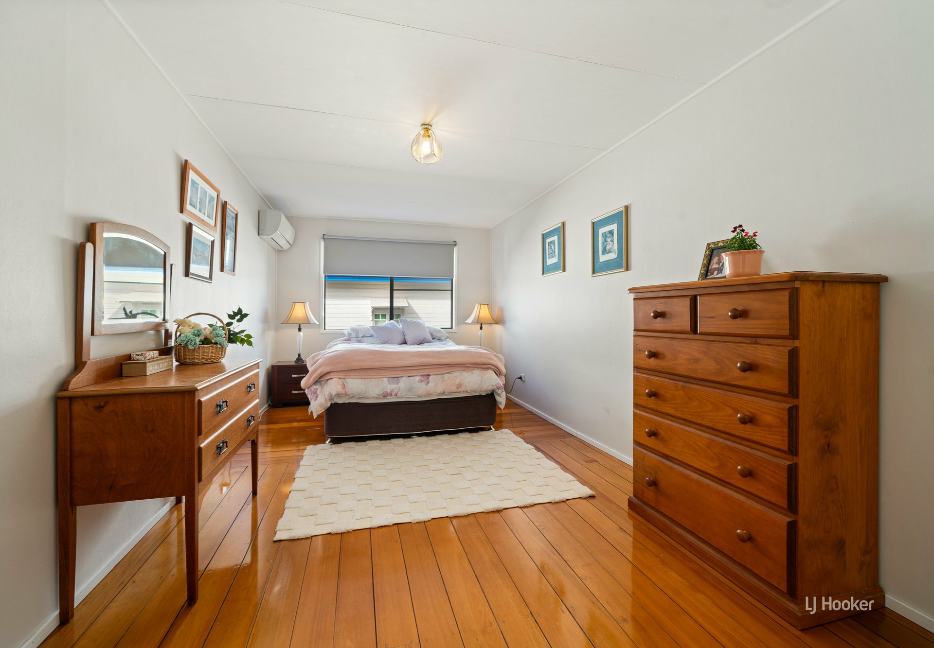 25 Abbotsford Street — photo 8 of 21