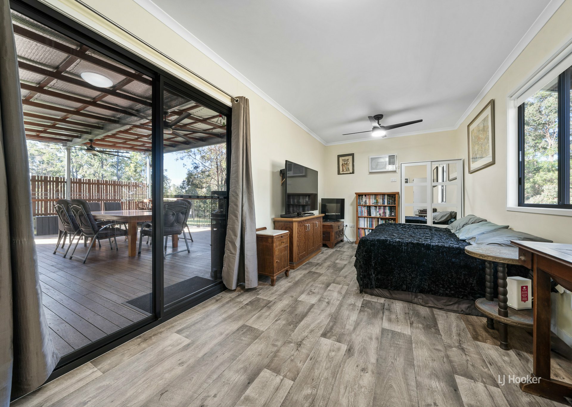 46 Griffin Road — photo 9 of 21
