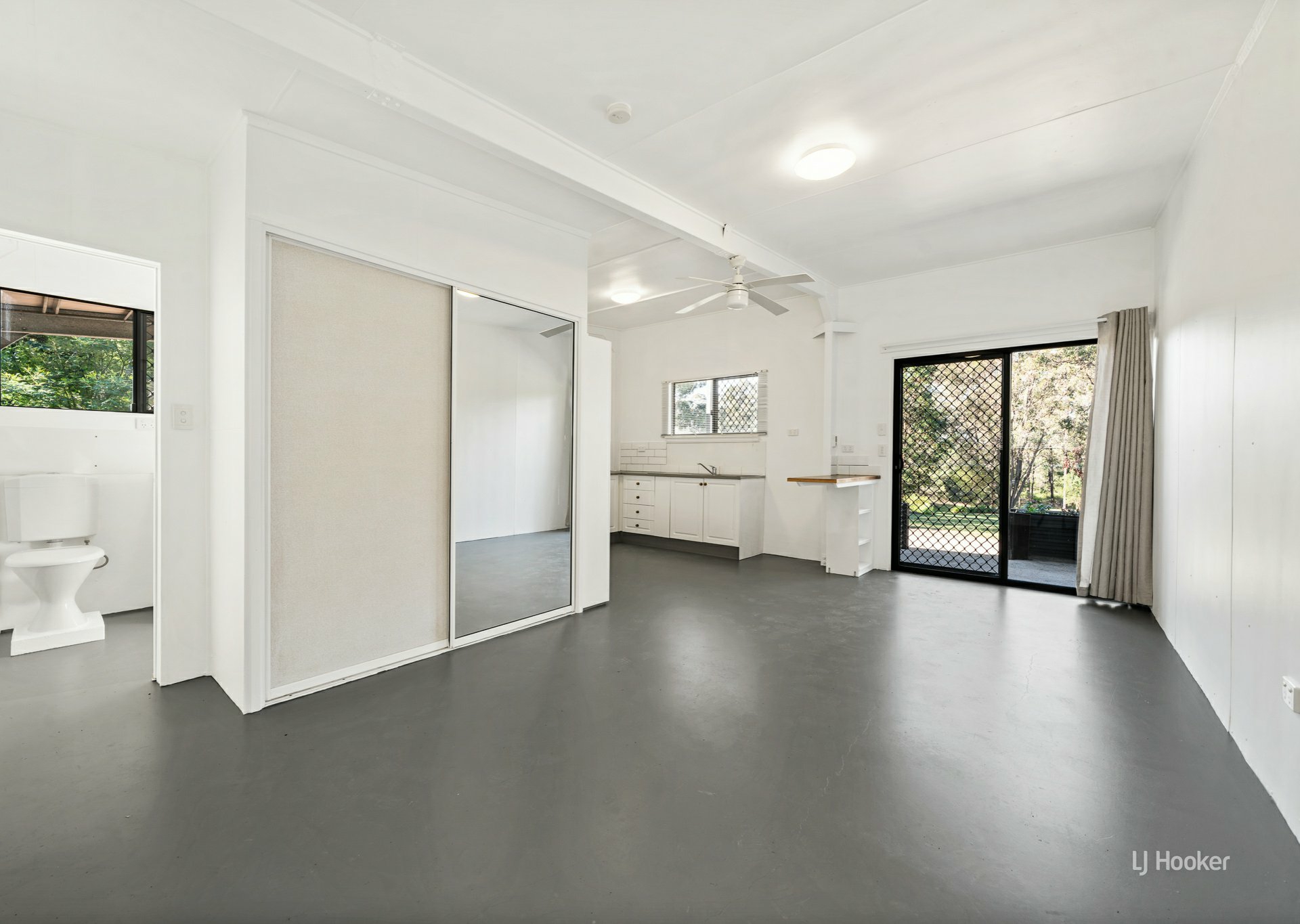 46 Griffin Road — photo 13 of 21