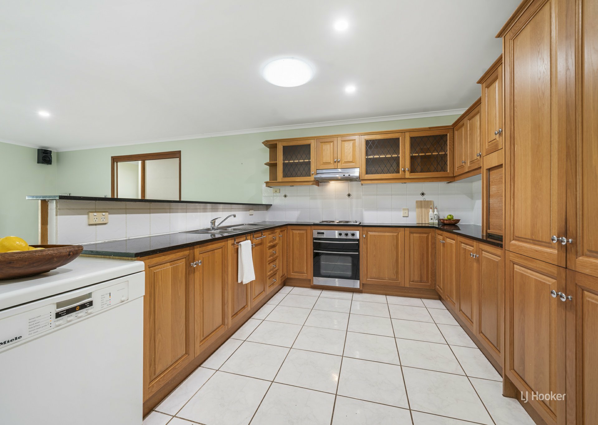 84 Fulham Street — photo 9 of 25