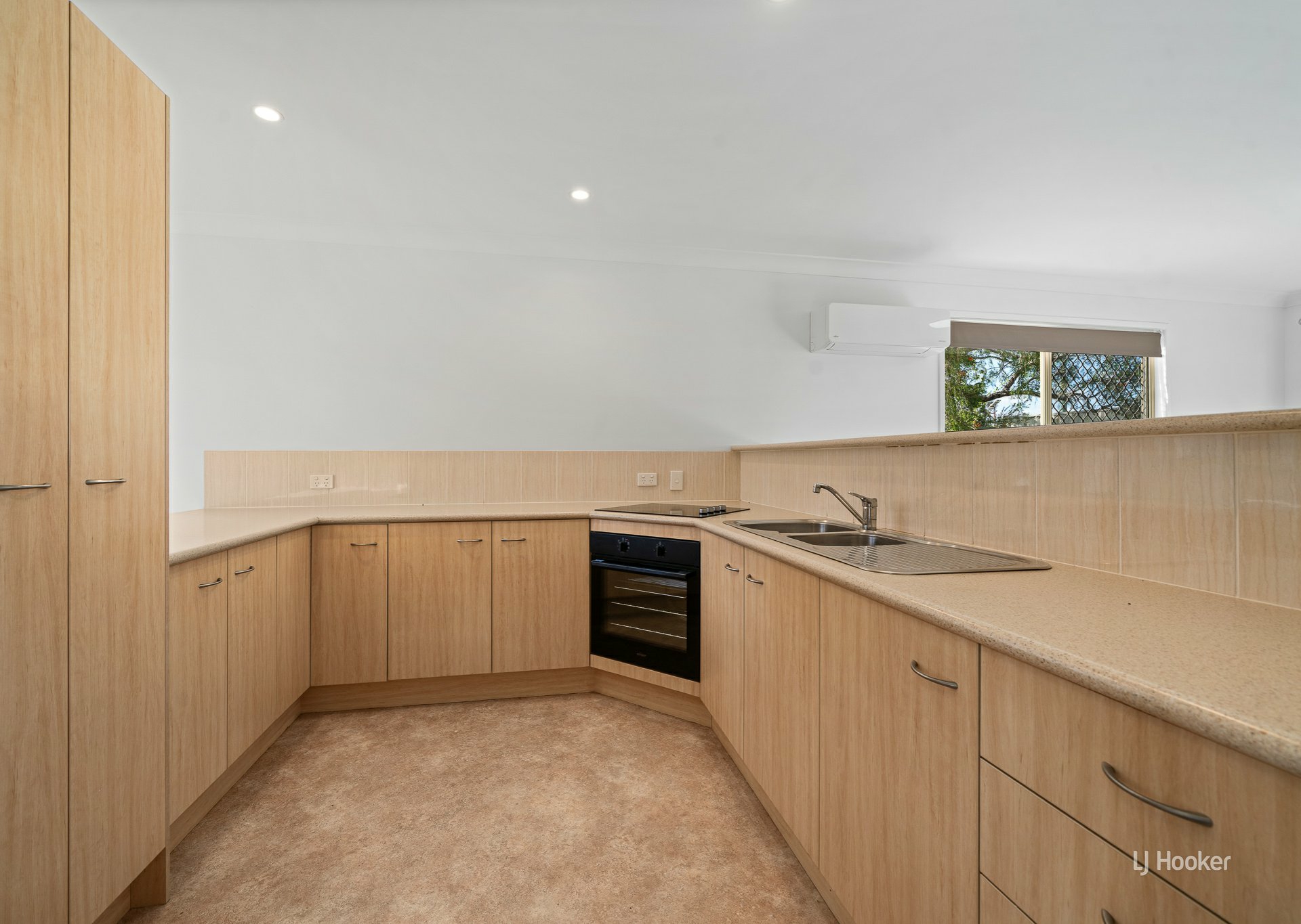 Unit 1/139 Cressbrook Street — photo 6 of 16