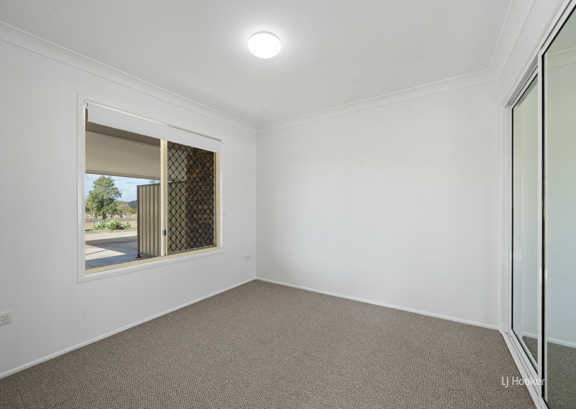 Unit 1/139 Cressbrook Street — photo 9 of 16