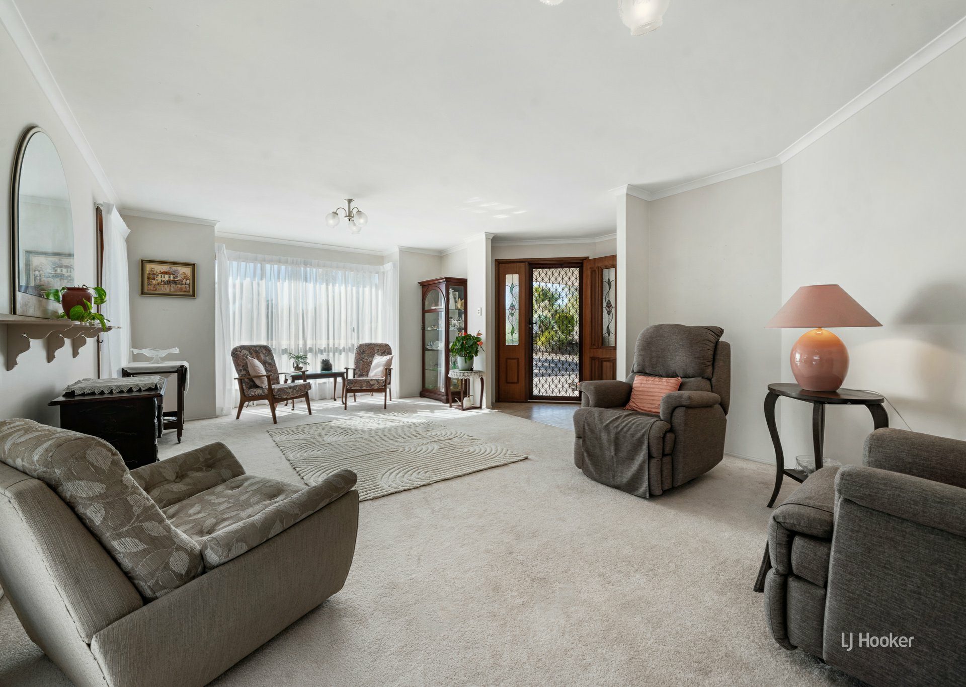 9 Miller Court — photo 2 of 19