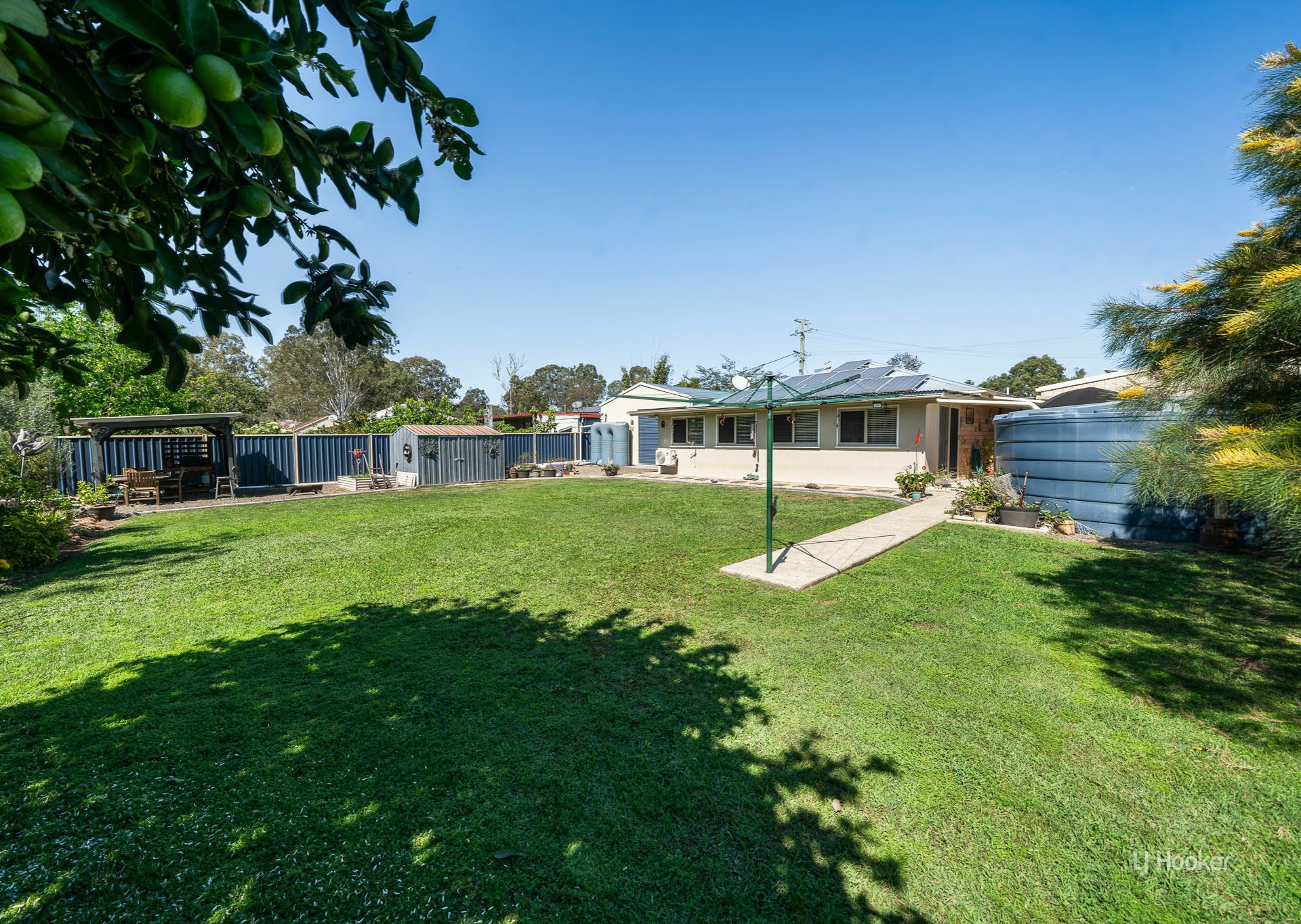 8504 Brisbane Valley Highway — photo 16 of 18