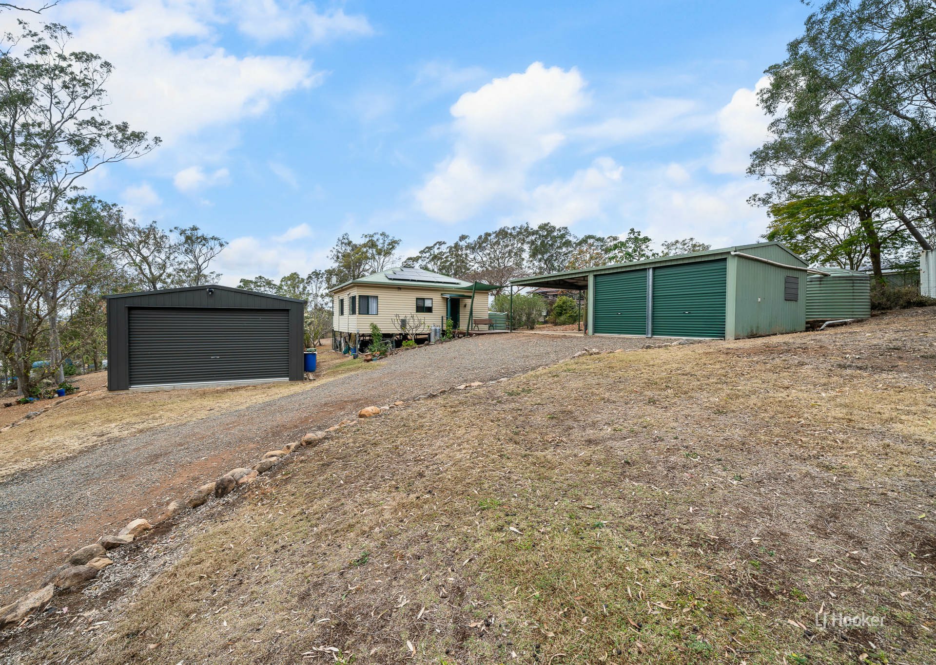 9 Crest Court — photo 2 of 19