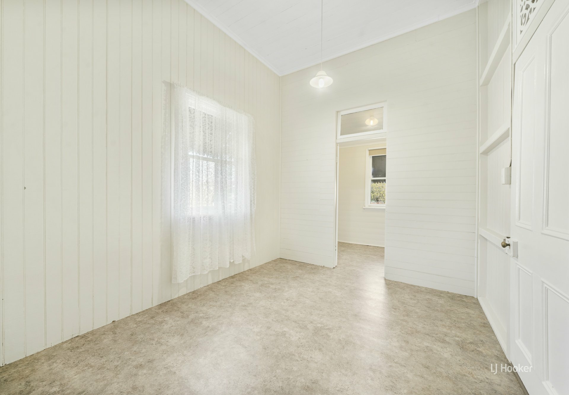 7 Russell Street — photo 6 of 16