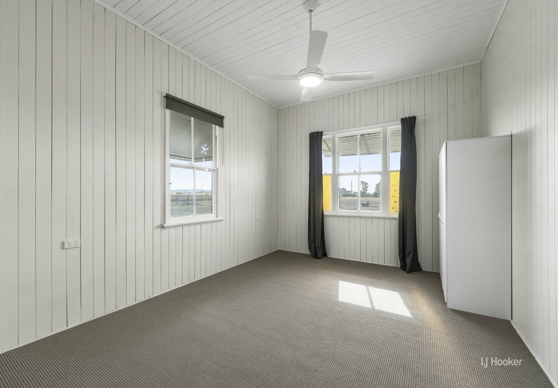 274 Silverleaves Road — photo 7 of 14