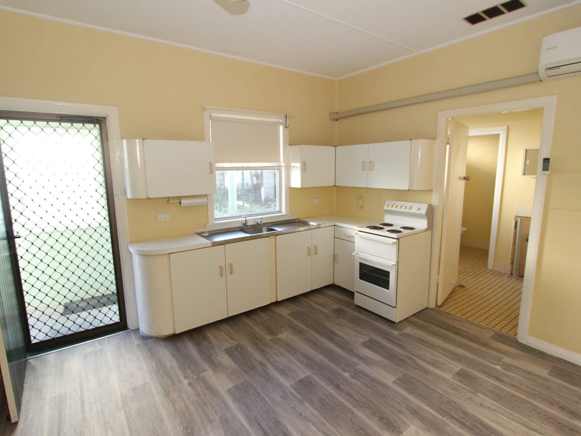 8a Latham Avenue, HARRINGTON