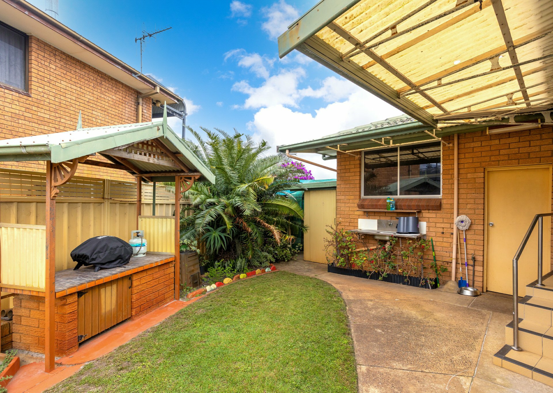 6 Bluewater Drive, HARRINGTON