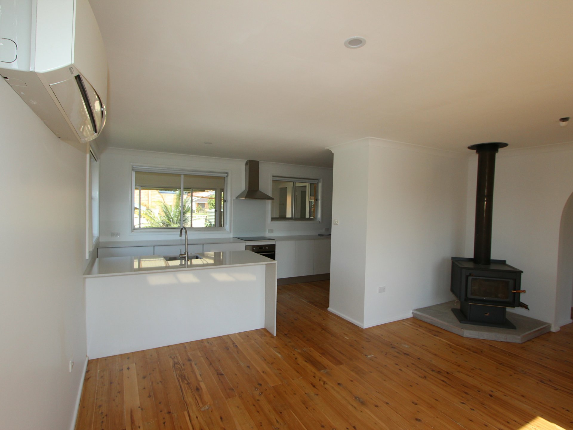 6 Bluewater Drive, HARRINGTON
