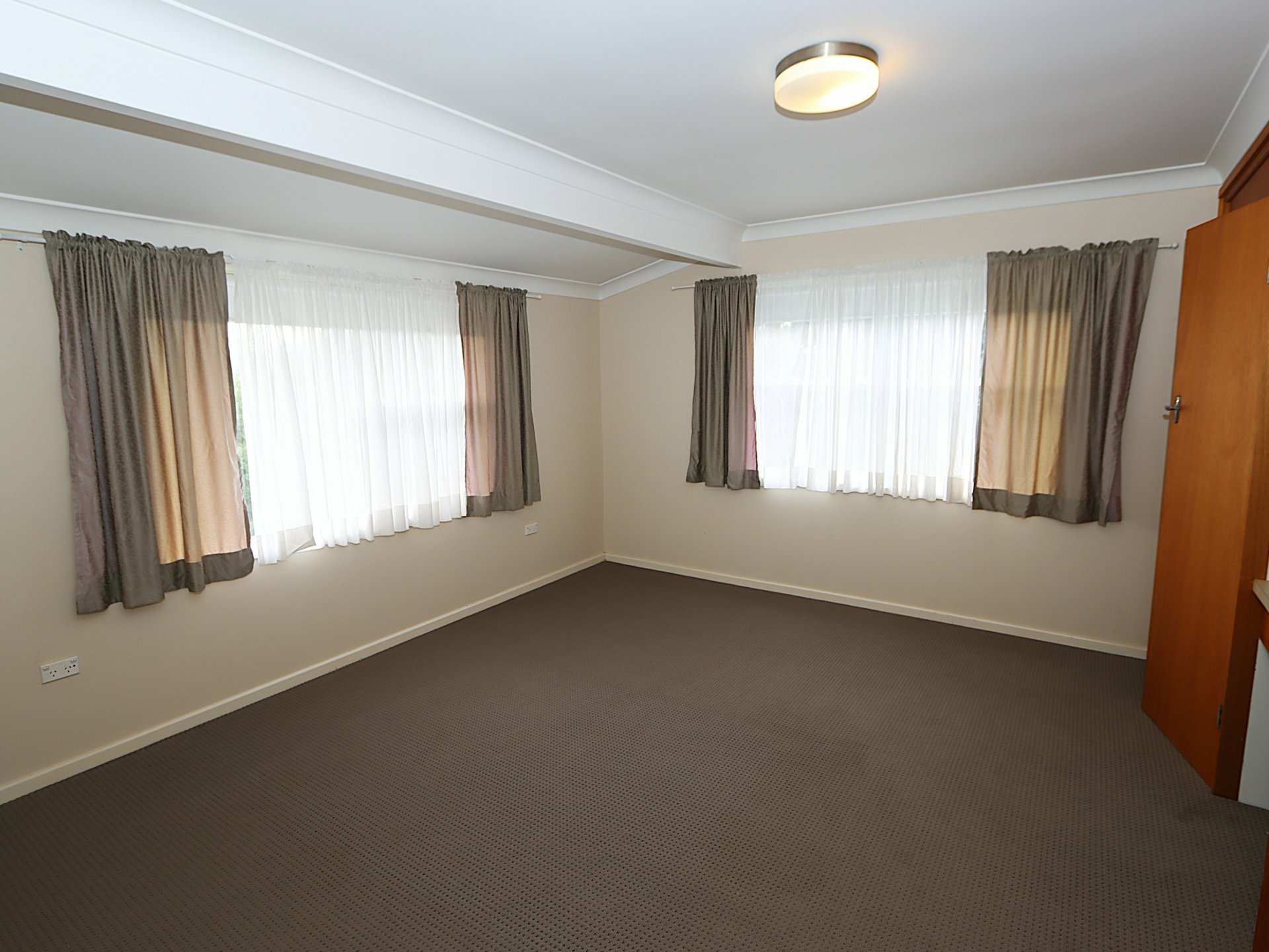 8 Elizabeth Street, CROWDY HEAD