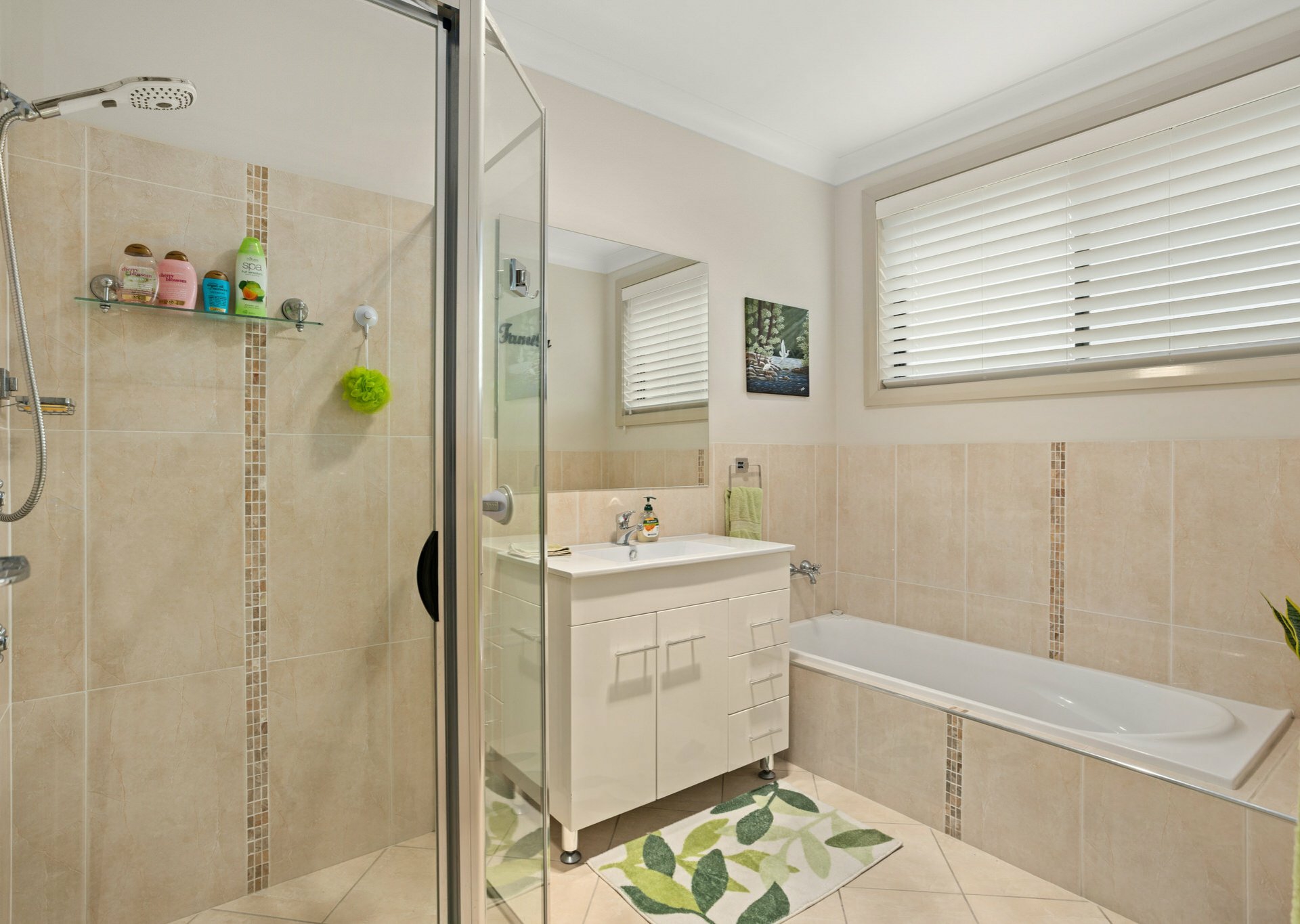 73 Electra Parade, HARRINGTON