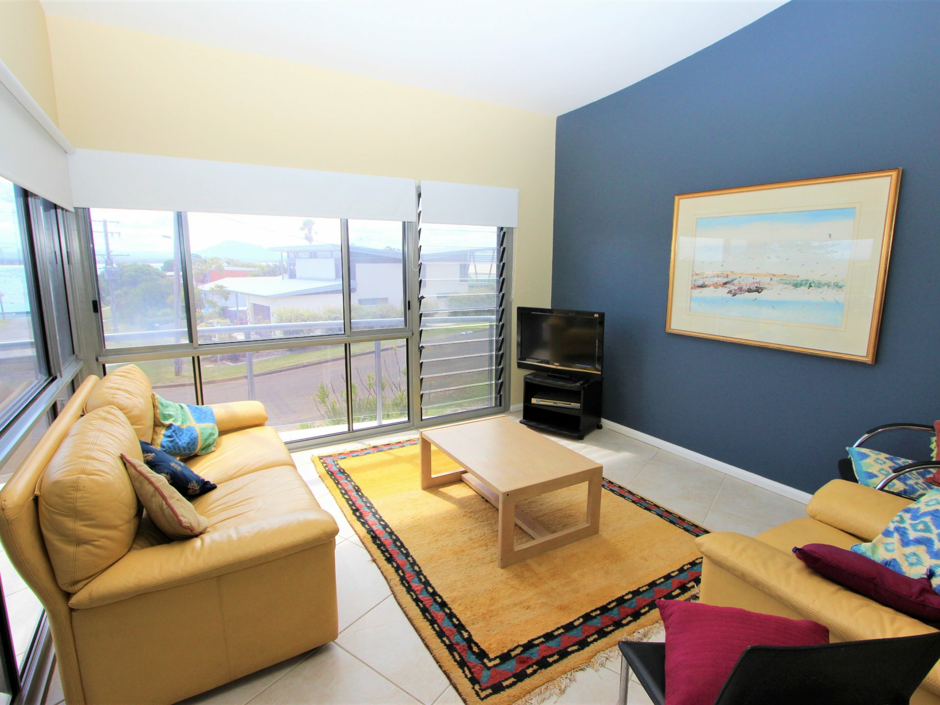 19 Joyce Street — photo 8 of 11
