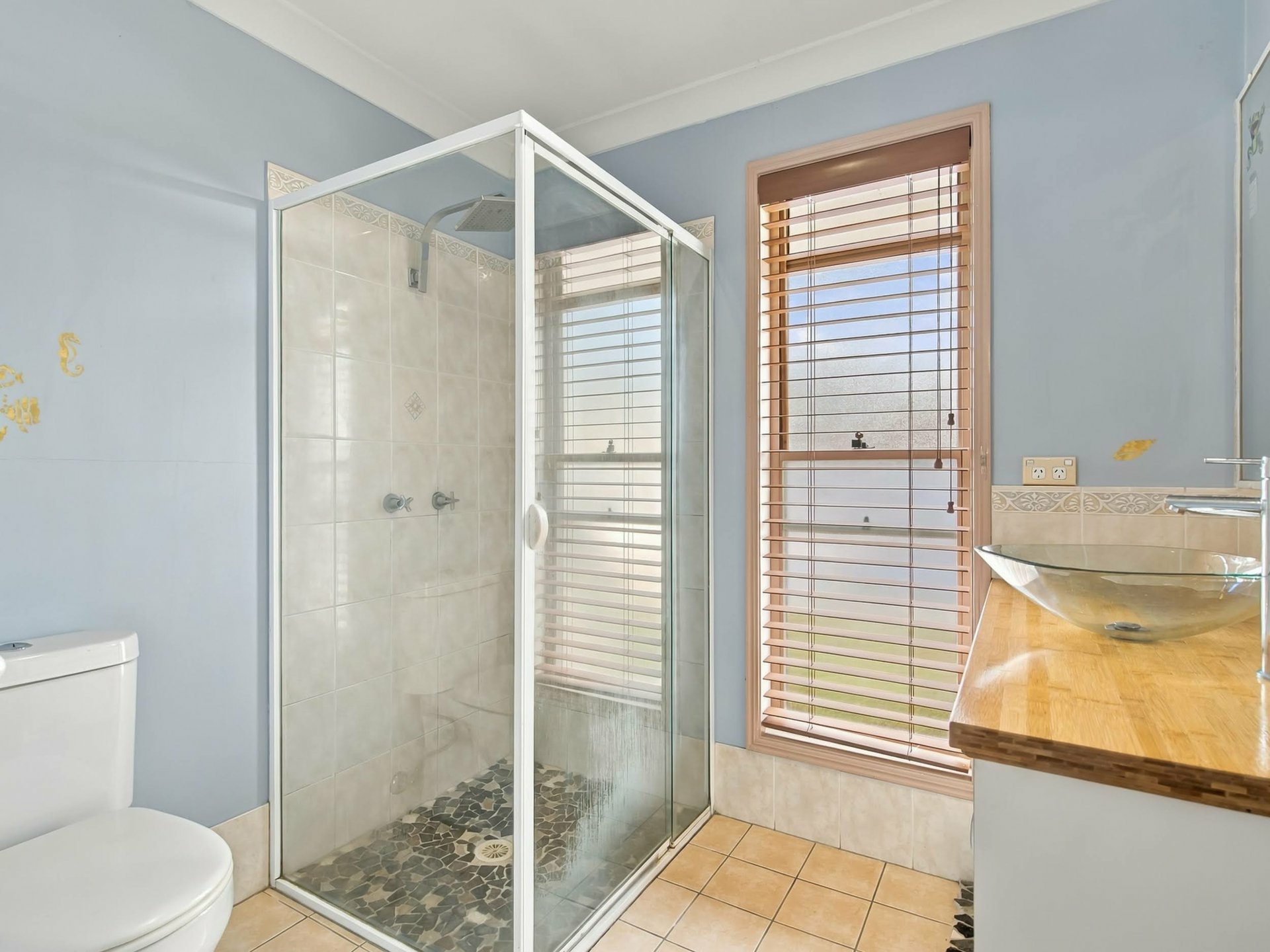 19 John Gollan Avenue — photo 15 of 29