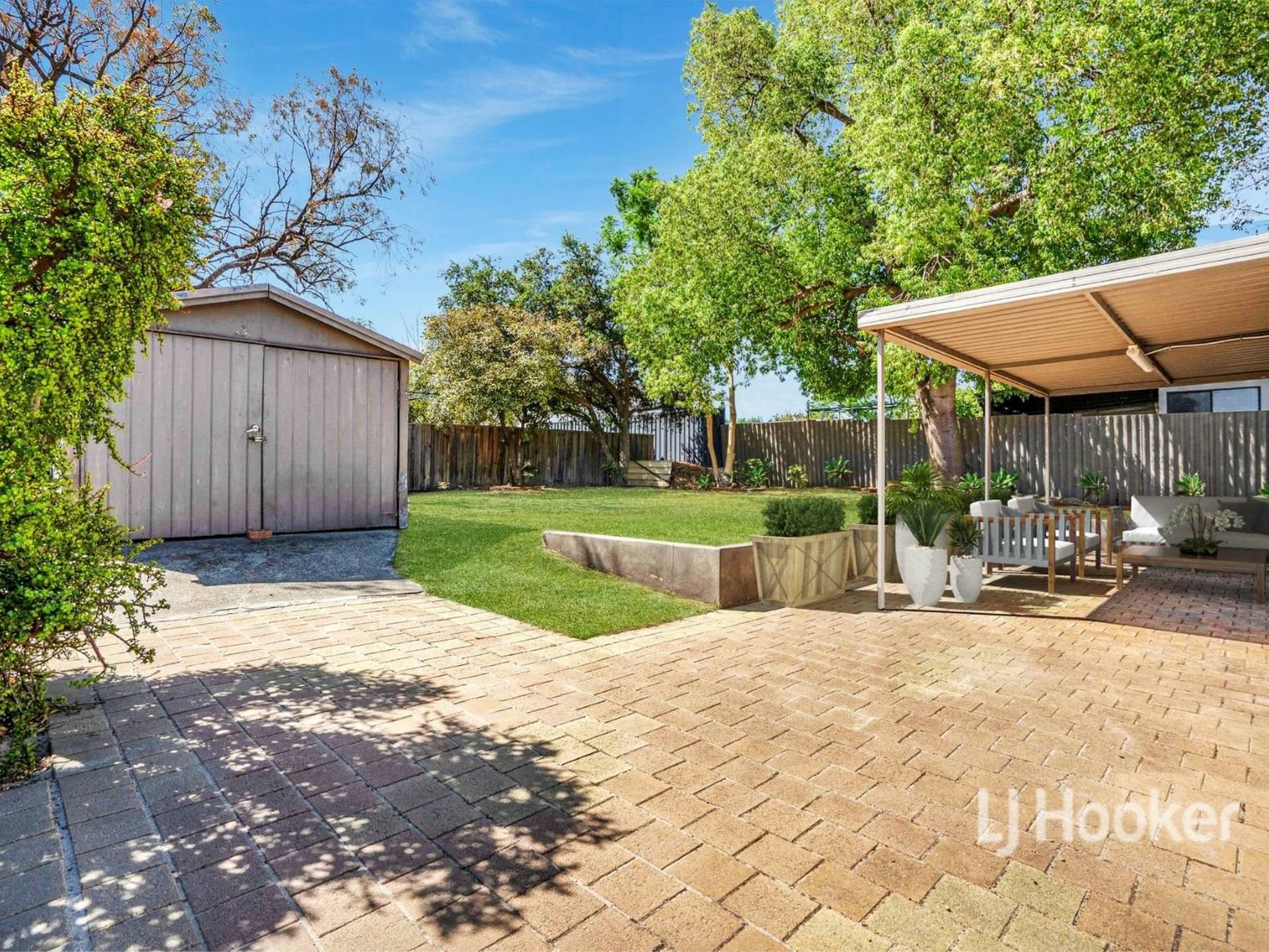 11 Peacock Street, Cloverdale