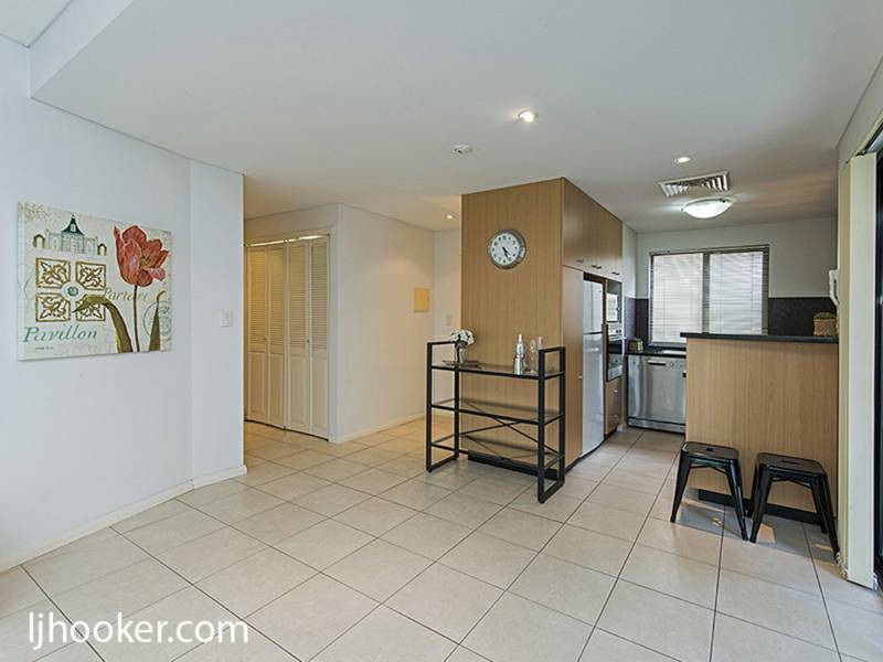 2/39 Mill Point Road, SOUTH PERTH