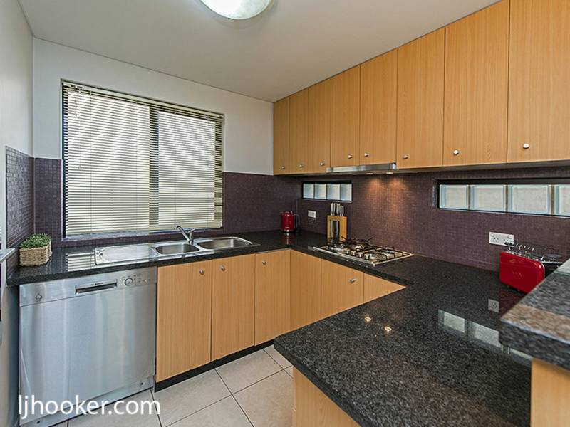 2/39 Mill Point Road, SOUTH PERTH