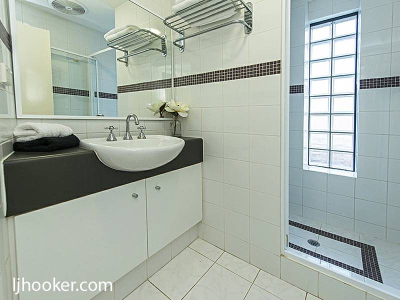2/39 Mill Point Road, SOUTH PERTH