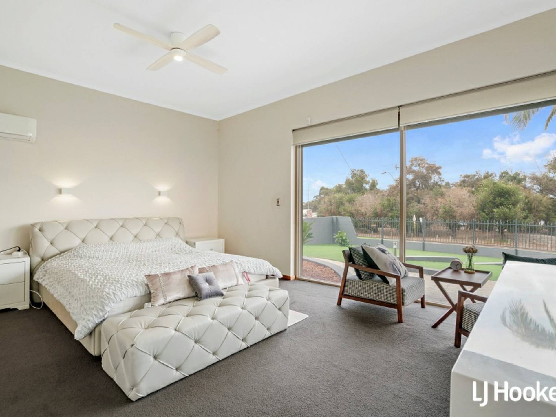 447 Riverton Drive East, RIVERTON