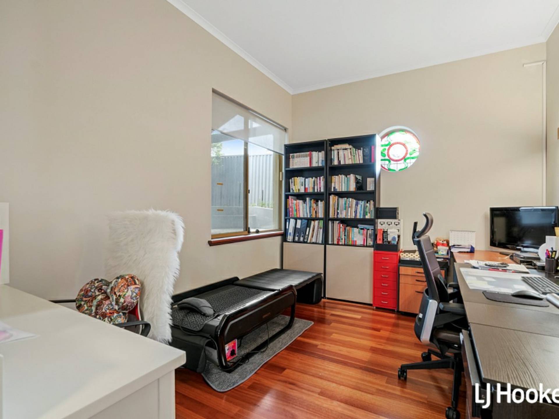 447 Riverton Drive East, RIVERTON