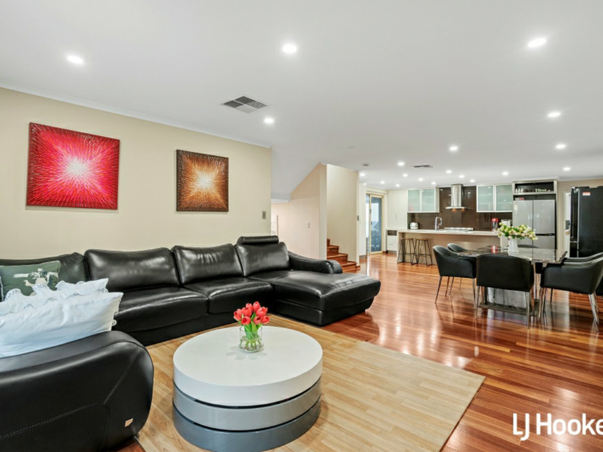 447 Riverton Drive East, RIVERTON
