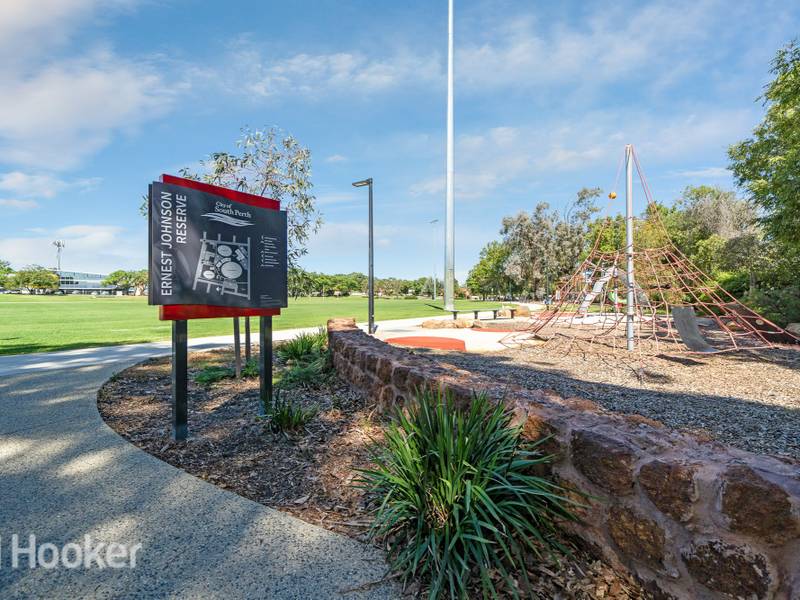 4/45 Gardner Street, Como