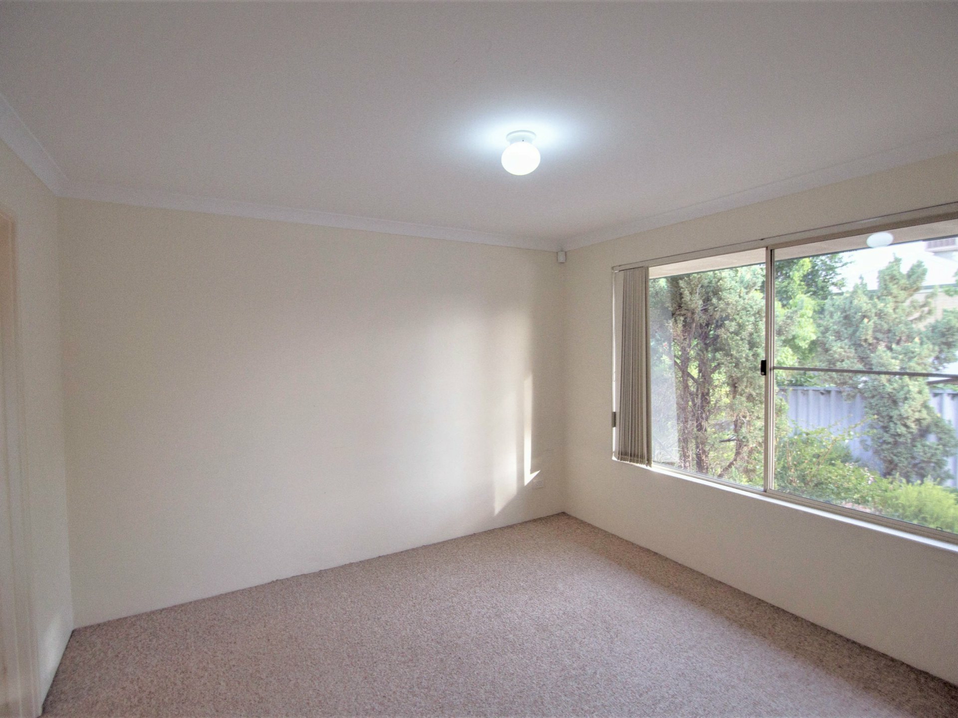 1/18 Axford Street, COMO