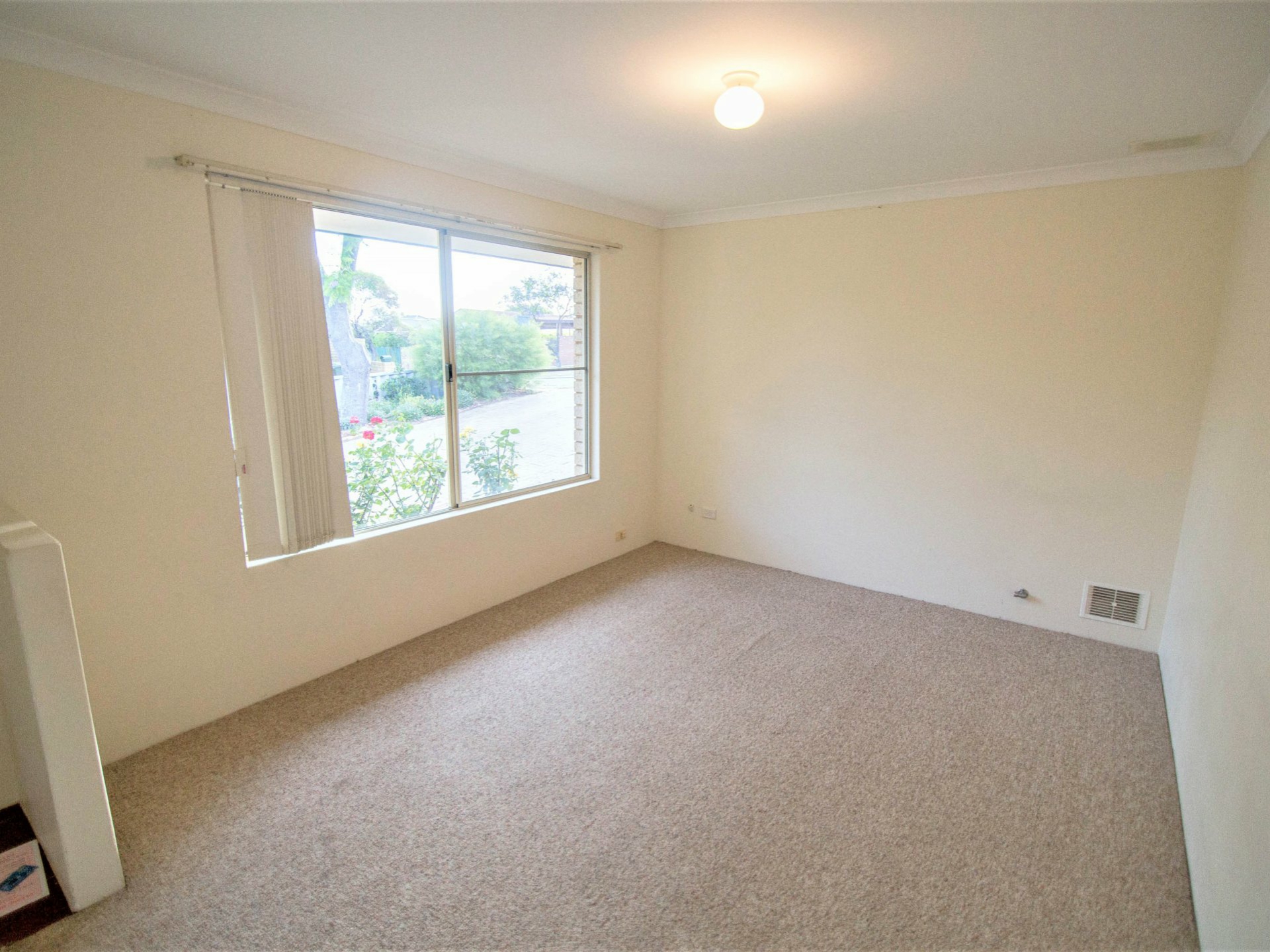 1/18 Axford Street, COMO