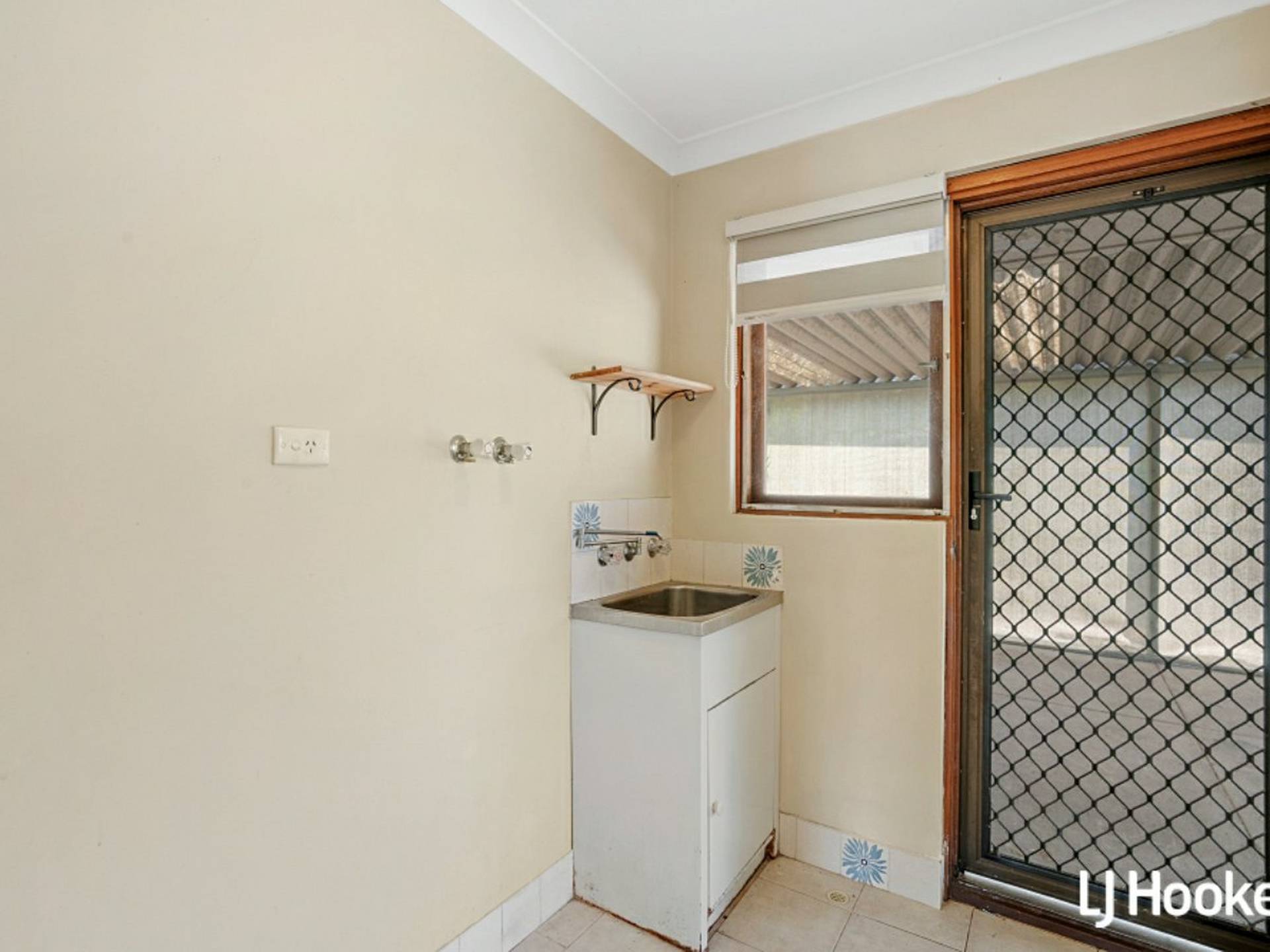 5B Dain Court, LEEMING