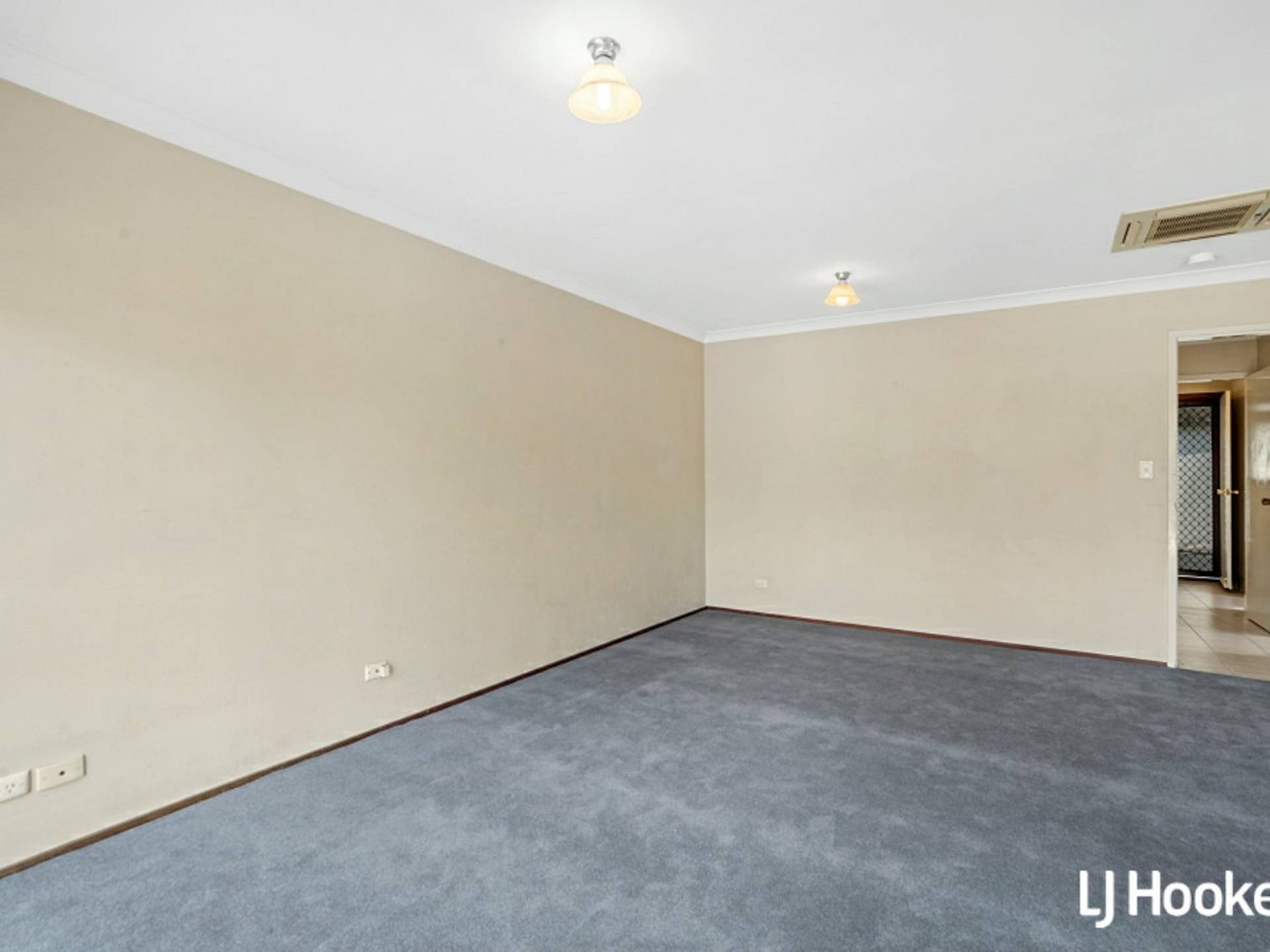 5B Dain Court, LEEMING