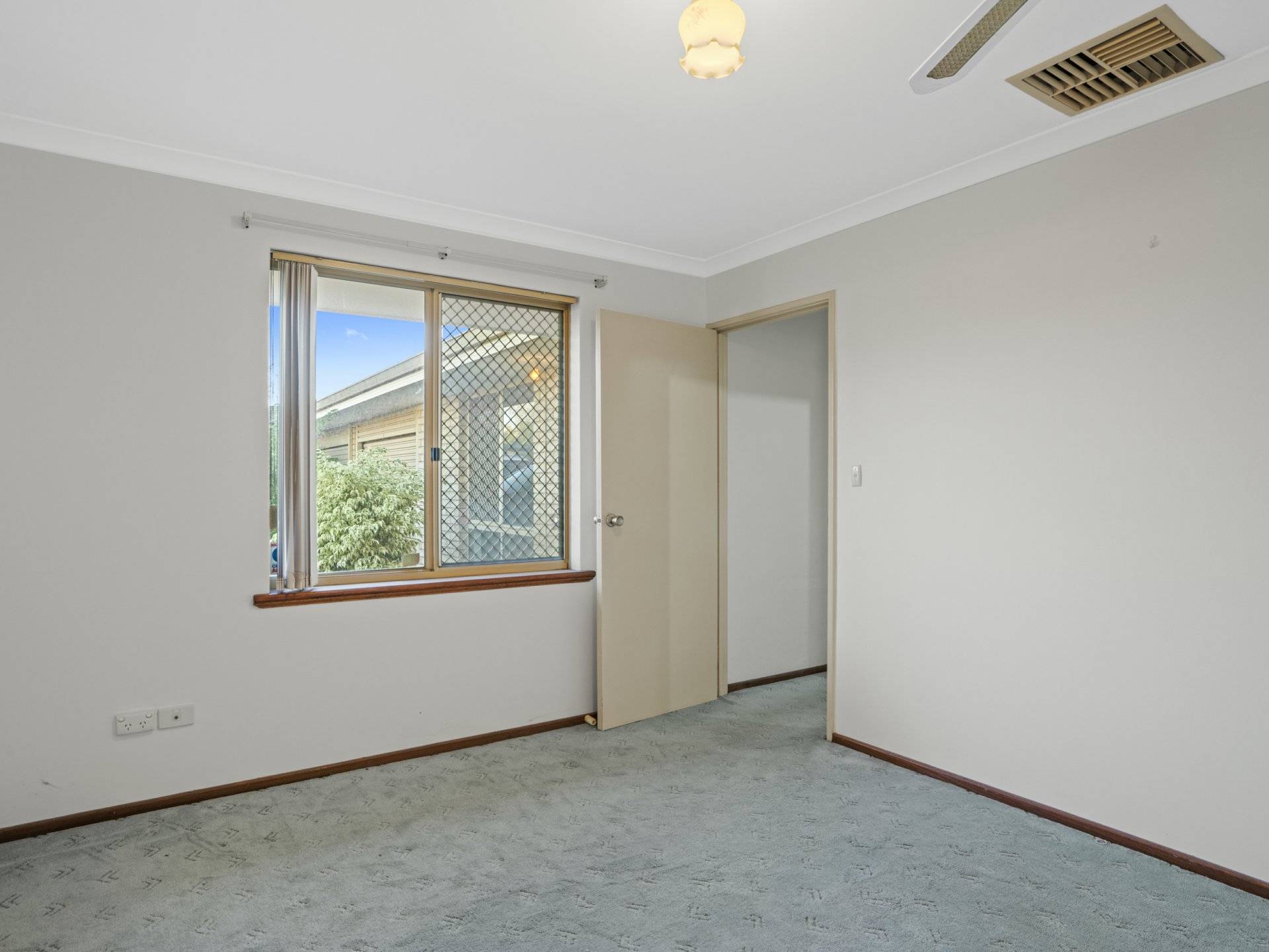 2/256 St Kilda Road, KEWDALE
