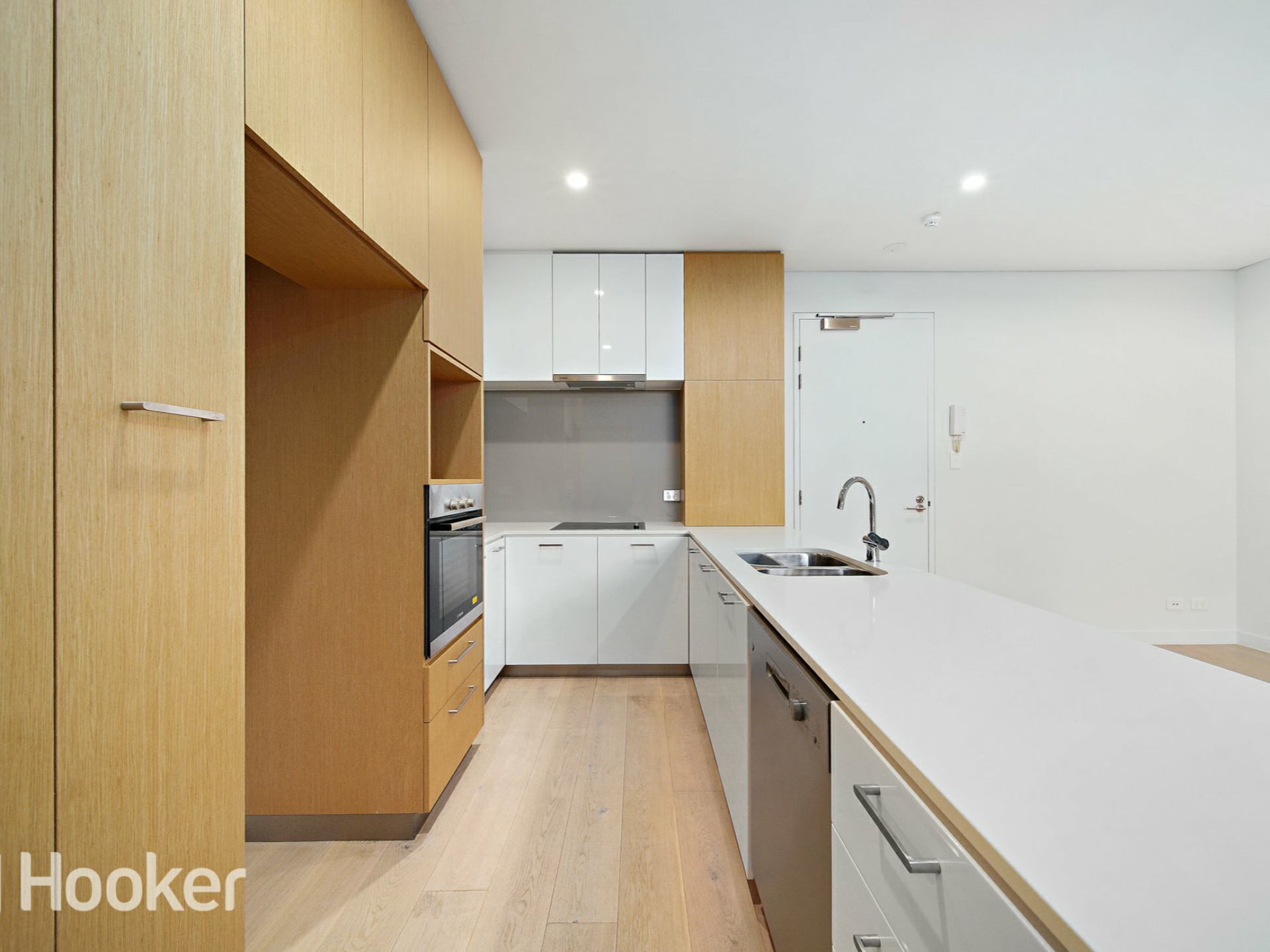 5/8 Riversdale Road, BURSWOOD