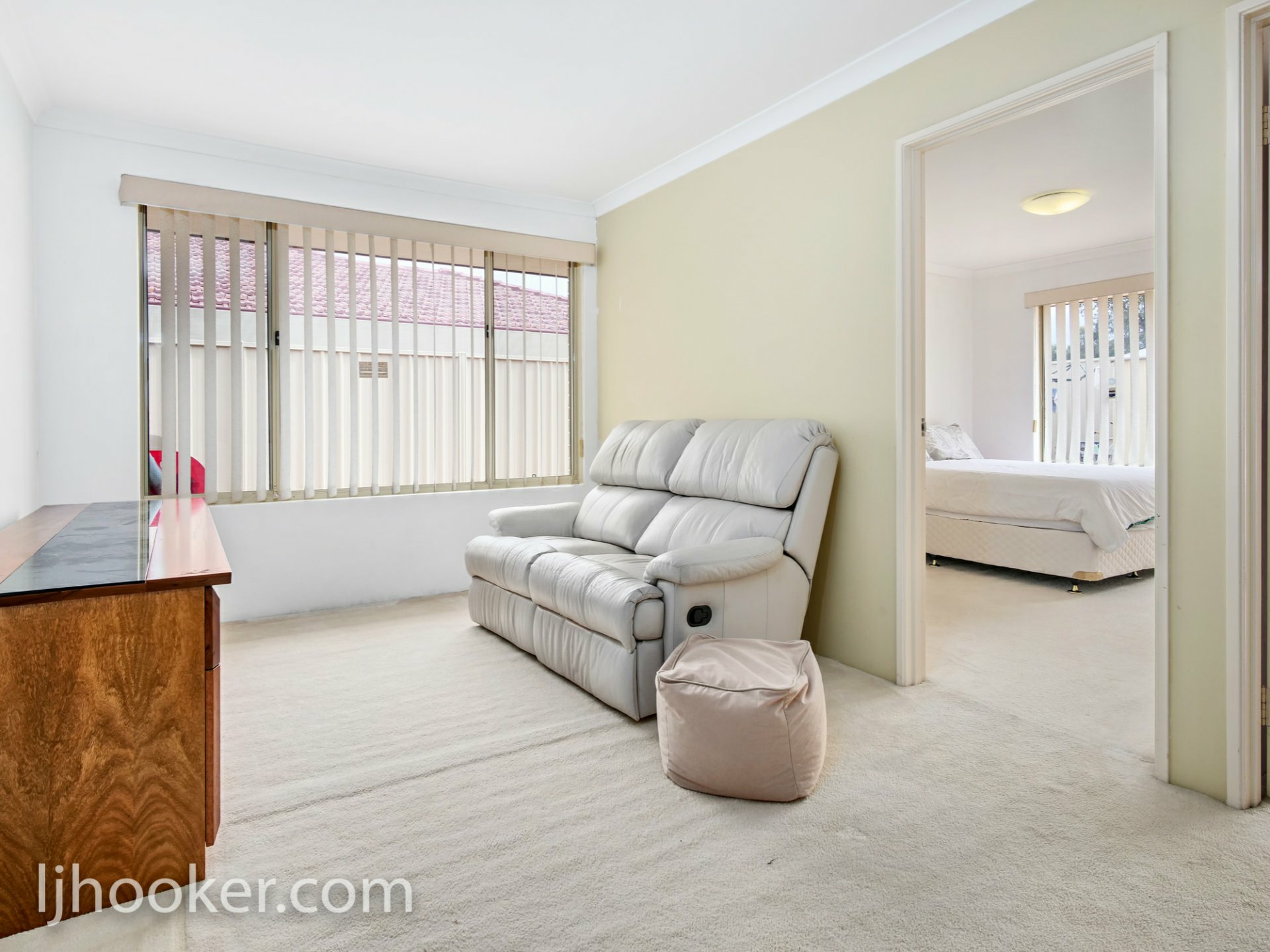 49 Southacre Drive, CANNING VALE