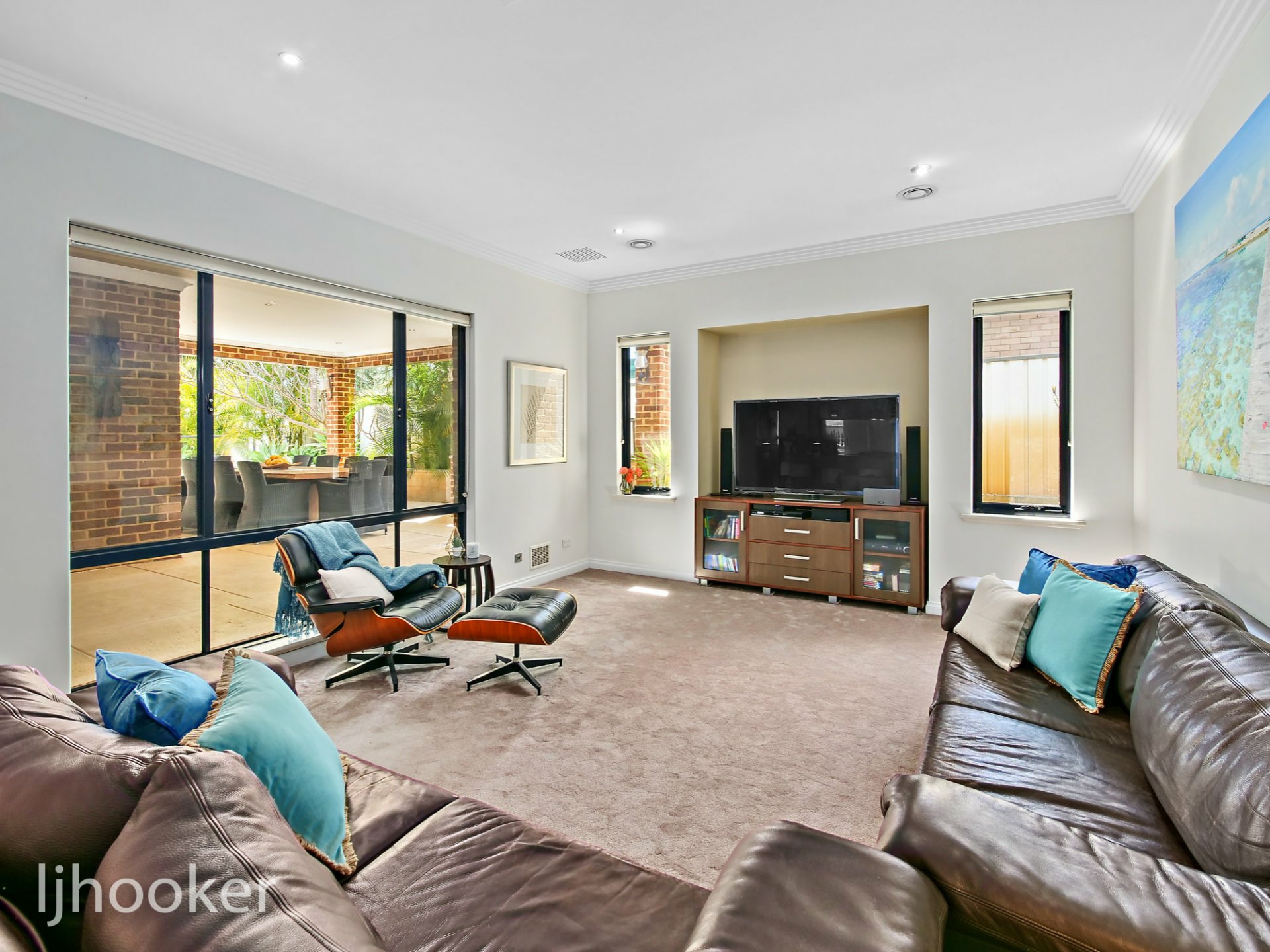 4 Martin Avenue, RIVERVALE