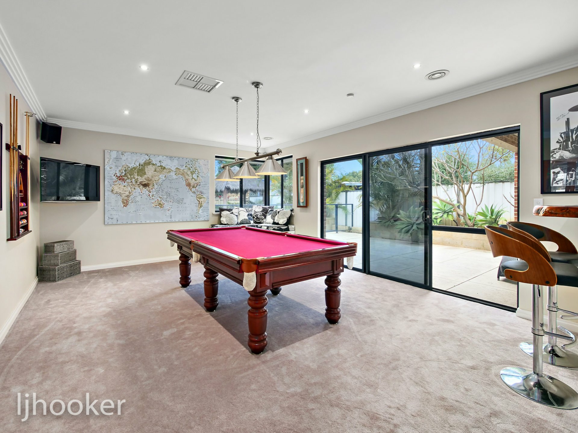 4 Martin Avenue, RIVERVALE