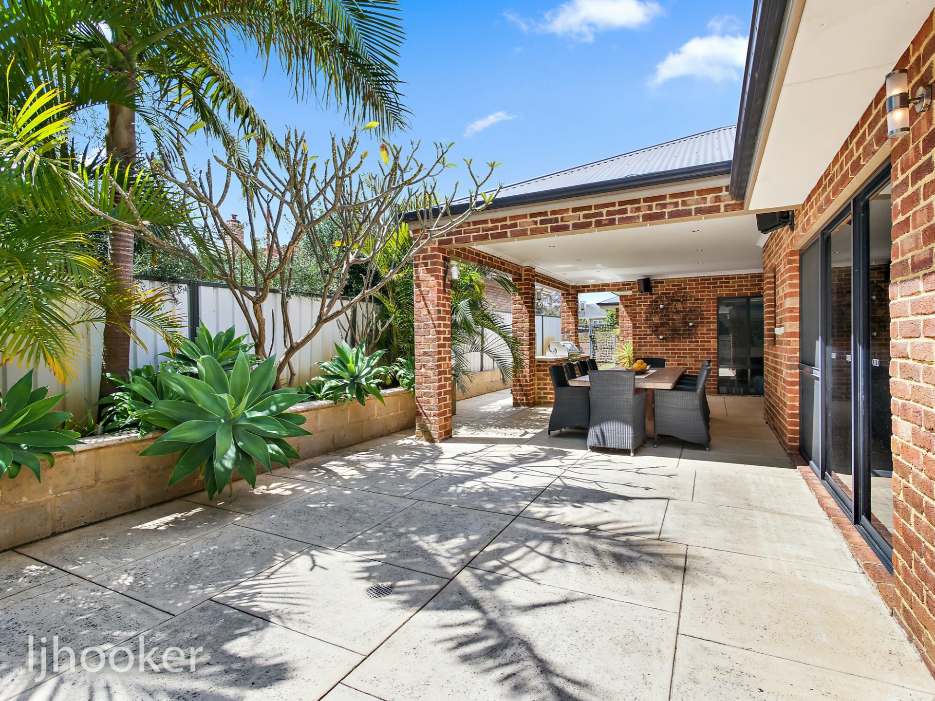 4 Martin Avenue, RIVERVALE