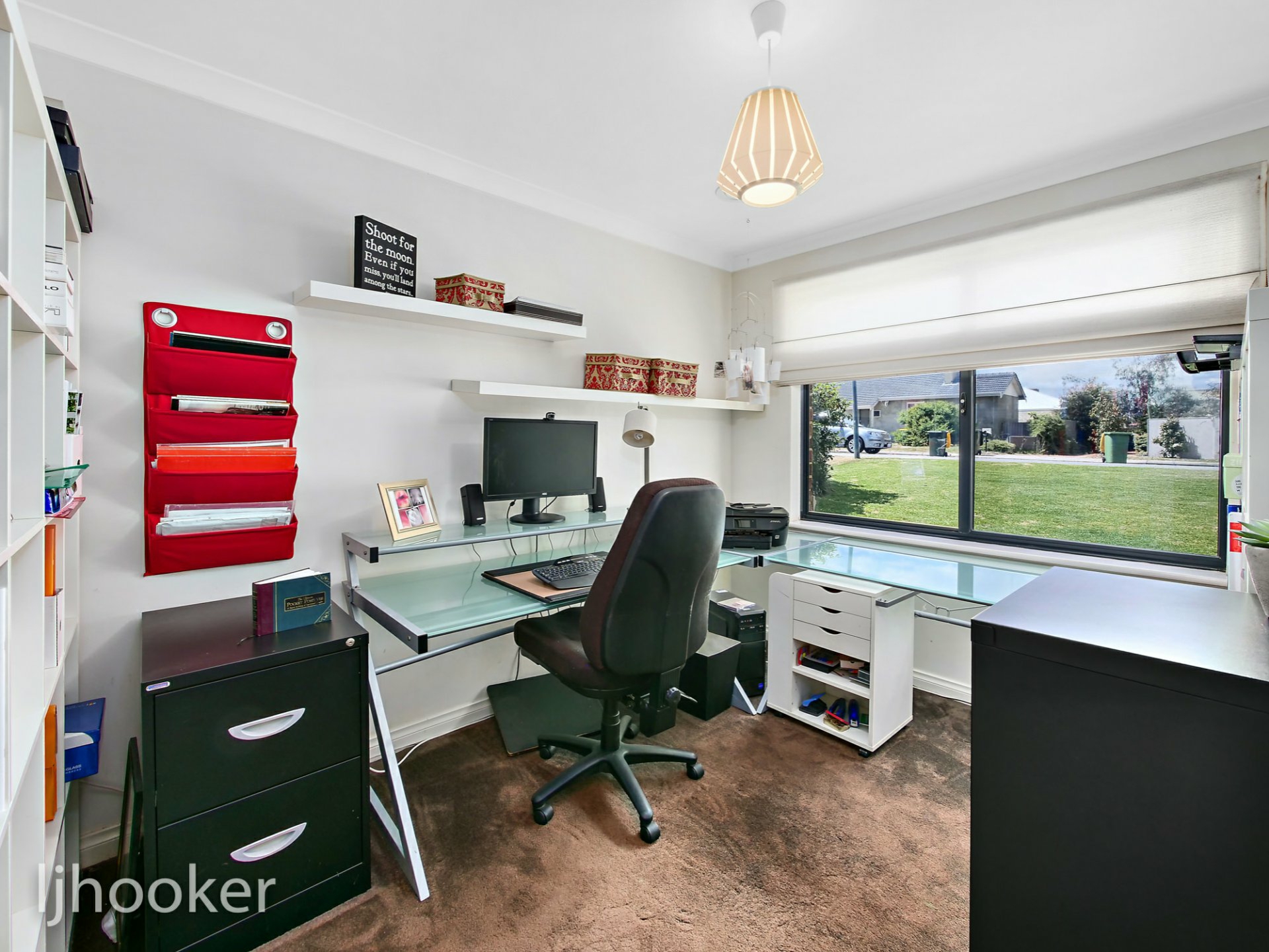 4 Martin Avenue, RIVERVALE