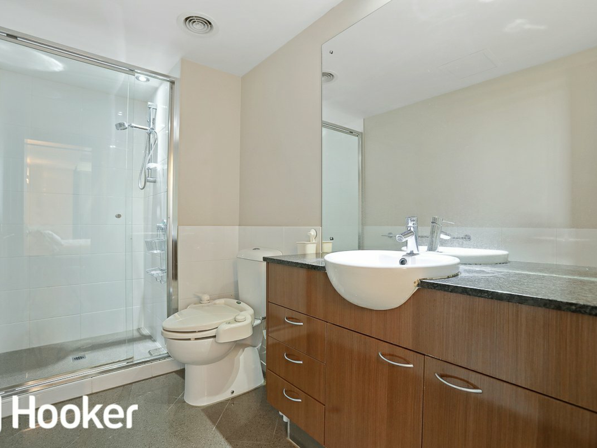 51/8 Hordern Street, VICTORIA PARK