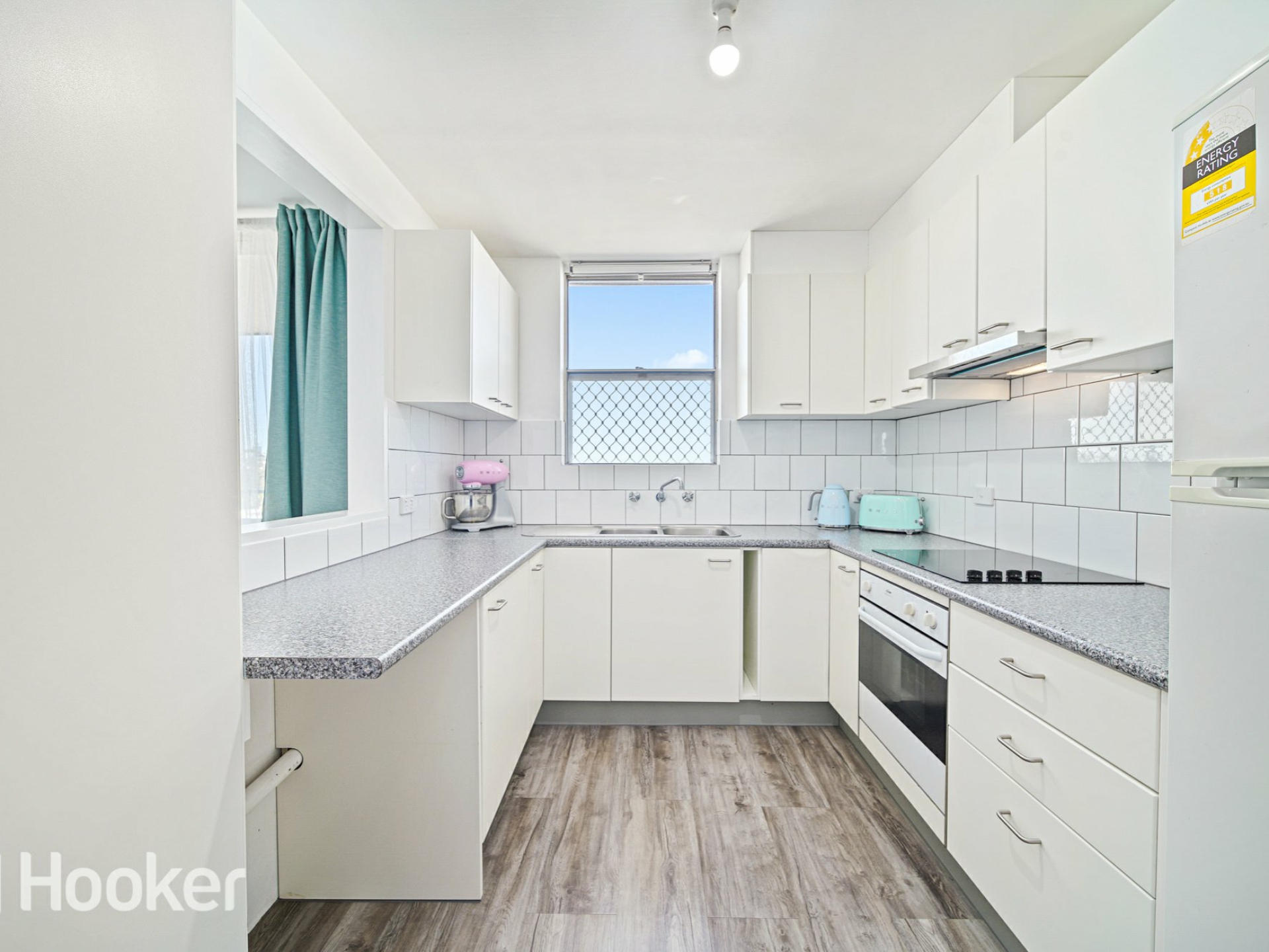 99/16 Leeder Street, GLENDALOUGH