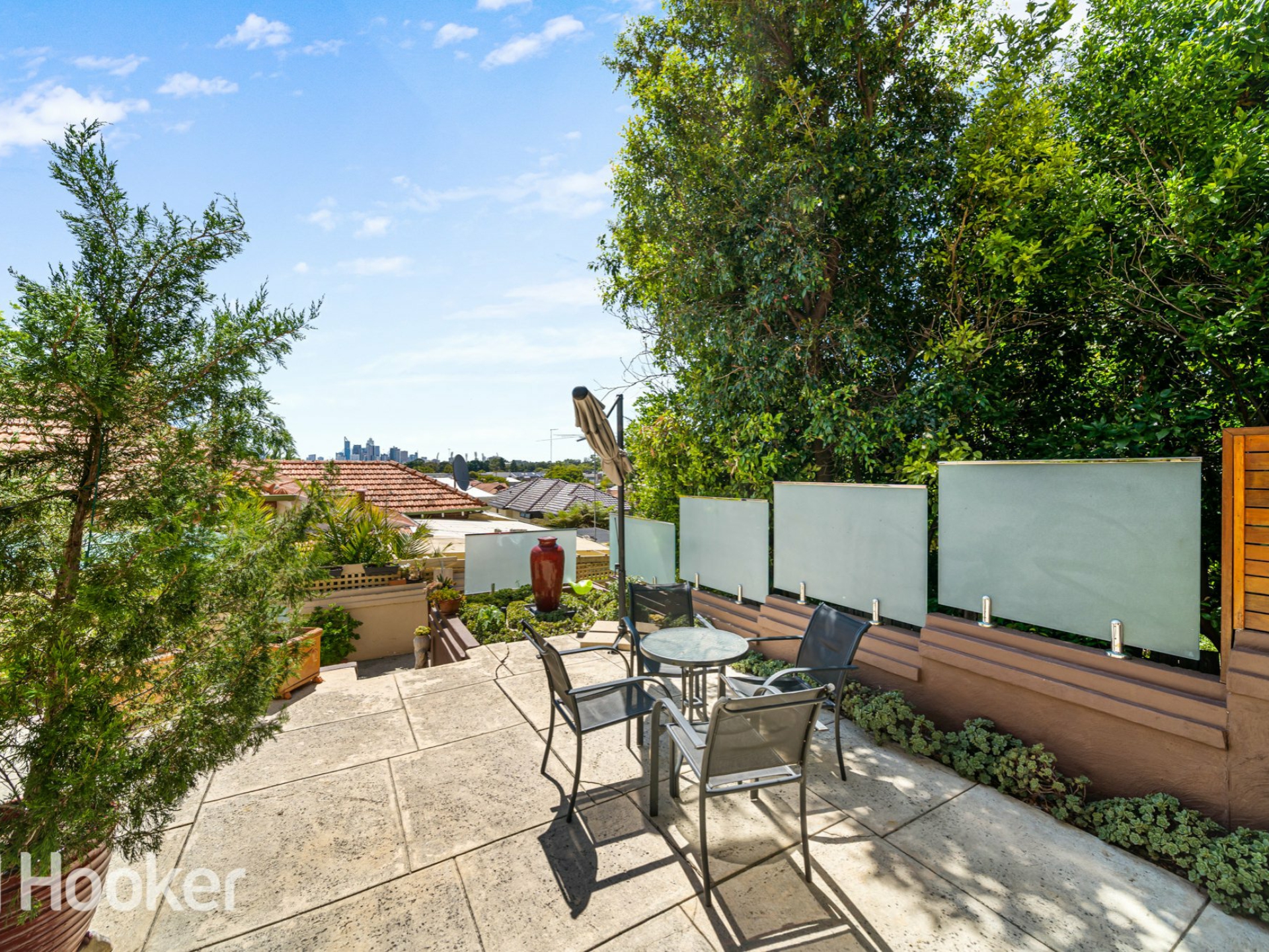 6 B Teague Street, BURSWOOD